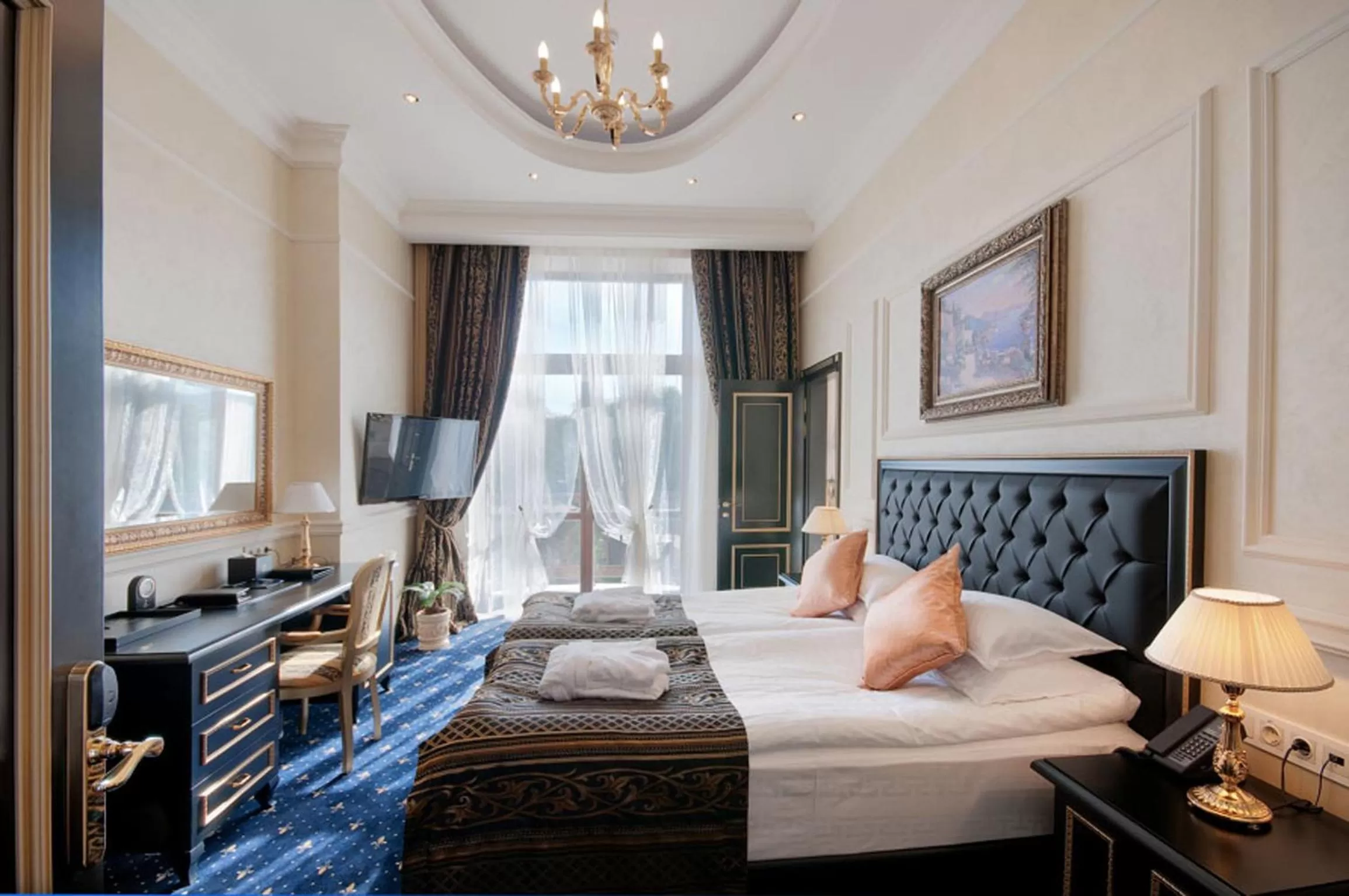 Photo of the whole room in Villa le Premier Maestro