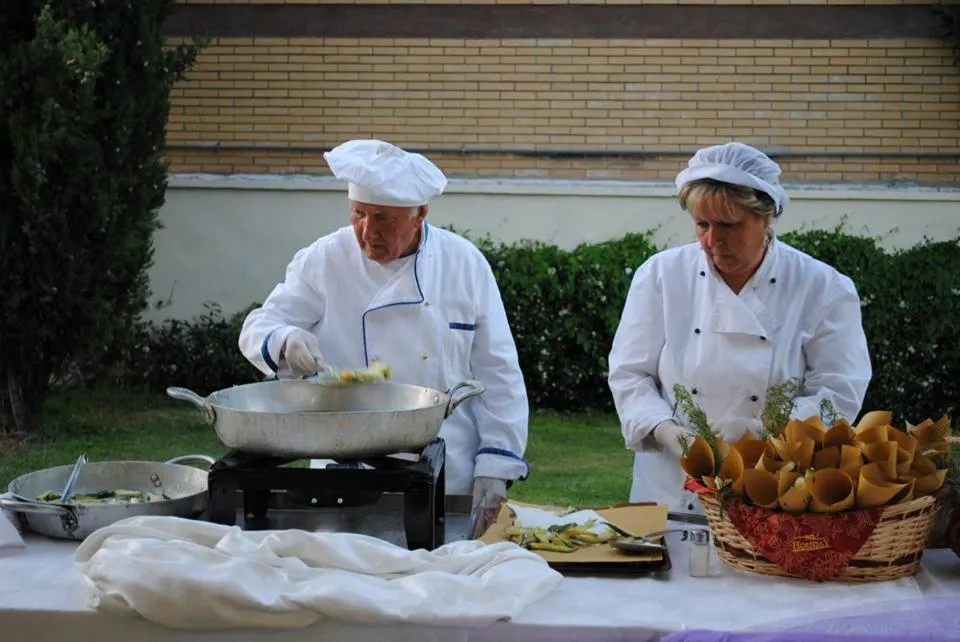 Staff in Hotel Holiday Sul Lago