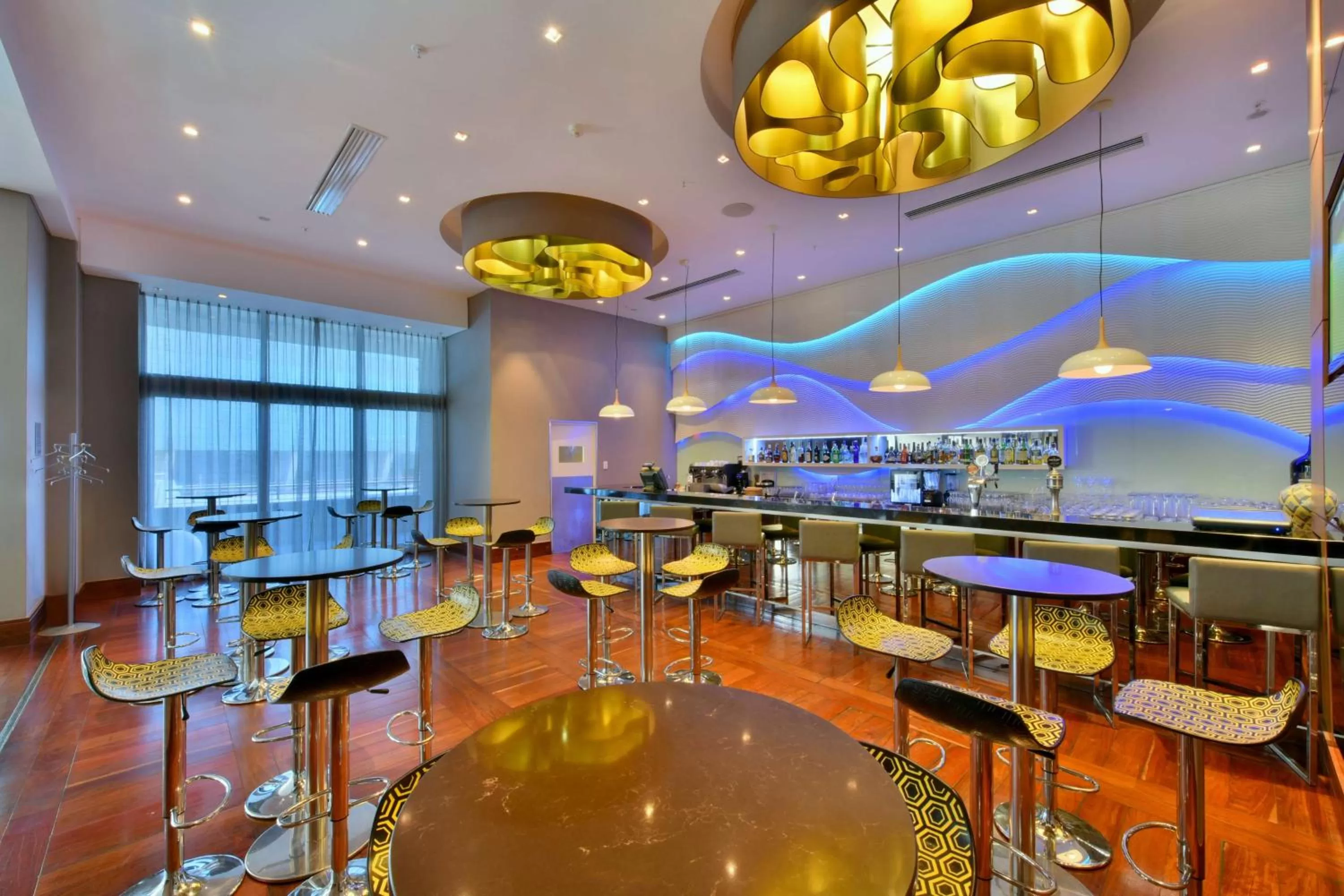 Restaurant/places to eat in Radisson Blu Gautrain Hotel, Sandton Johannesburg
