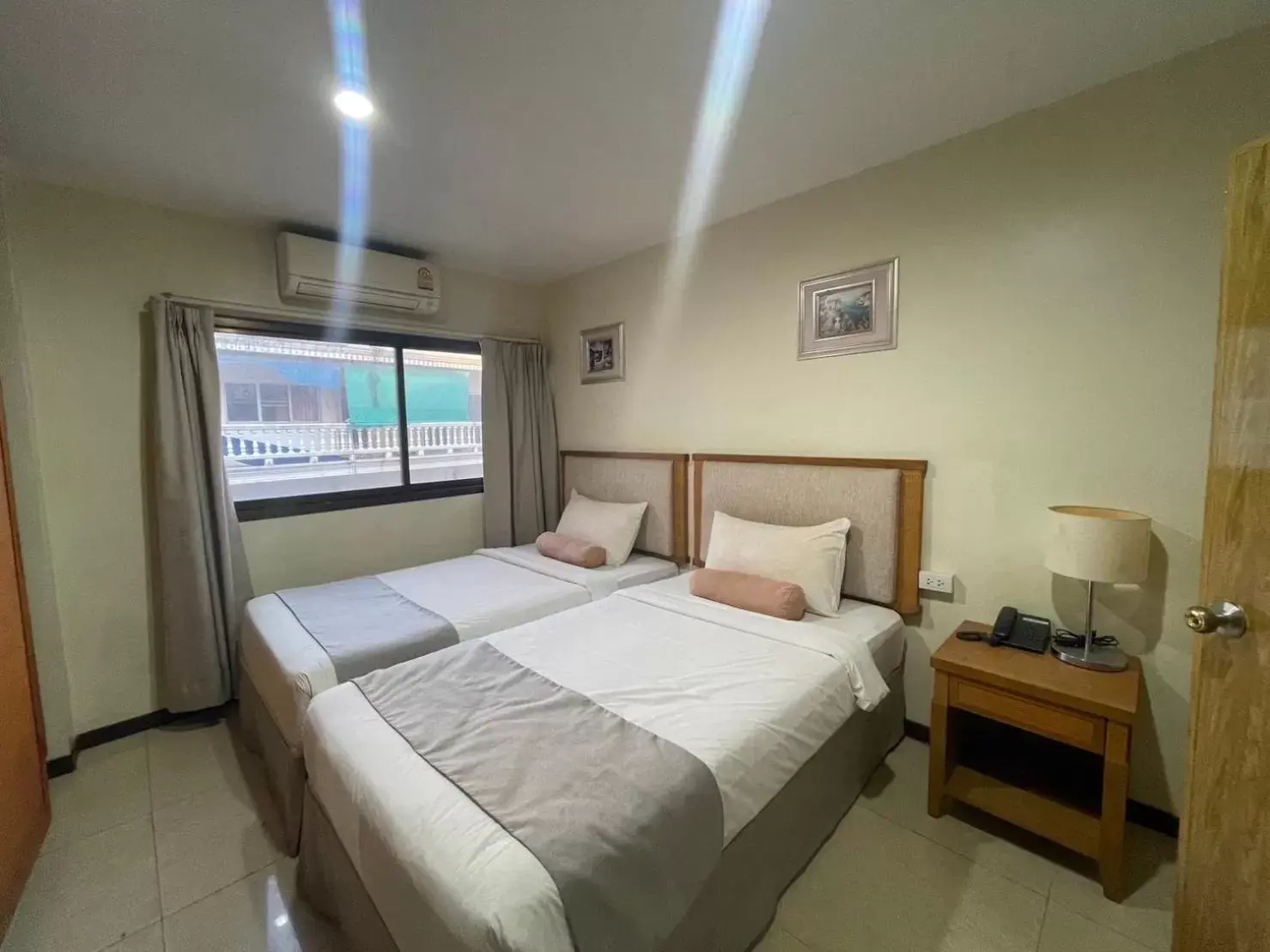 Superior Double or Twin Room in Babylon Residence Inn pattaya Superior Double or Twin Room in Babylon Residence Inn pattaya