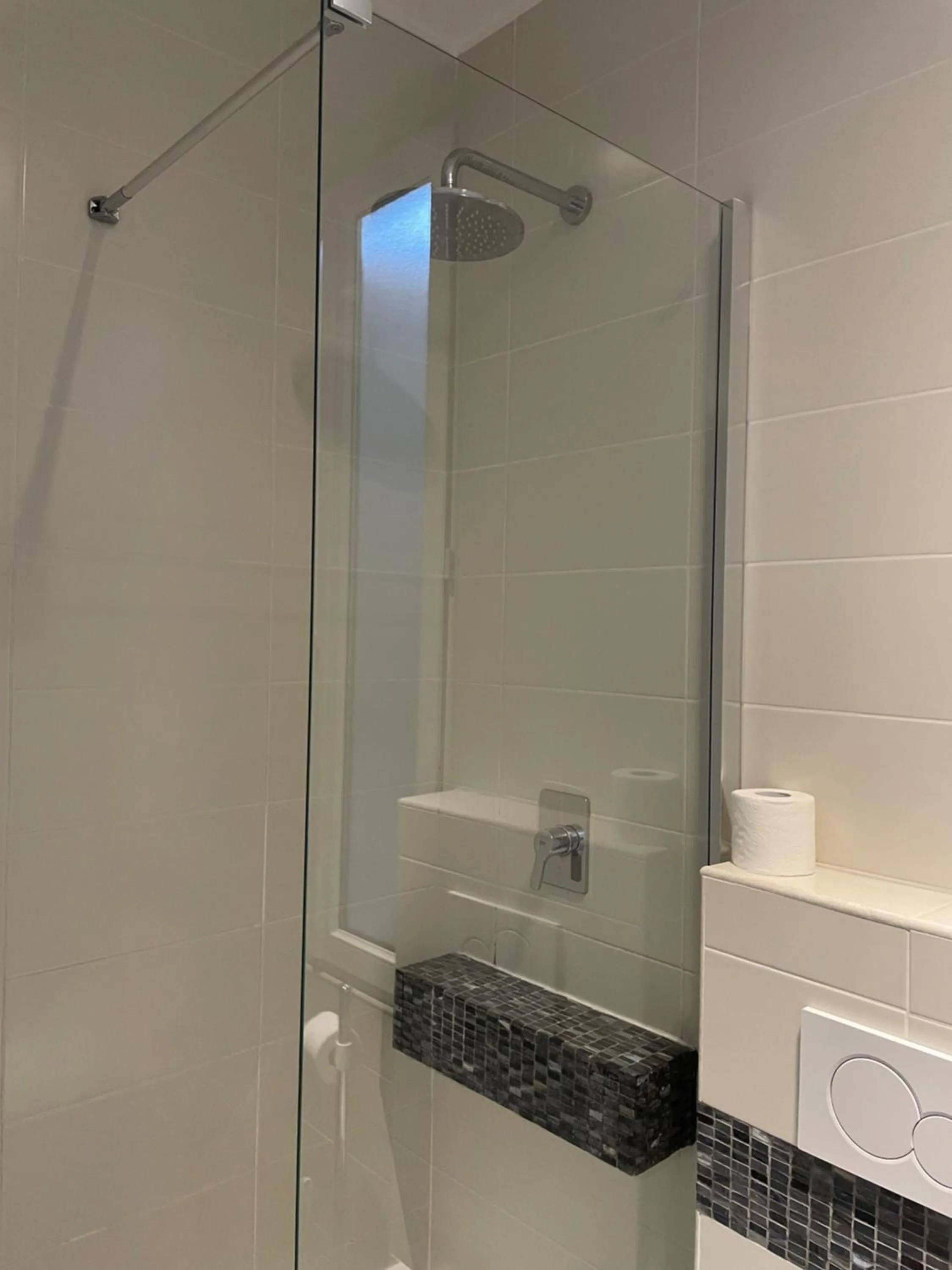 Bathroom in Hôtel Anna Livia