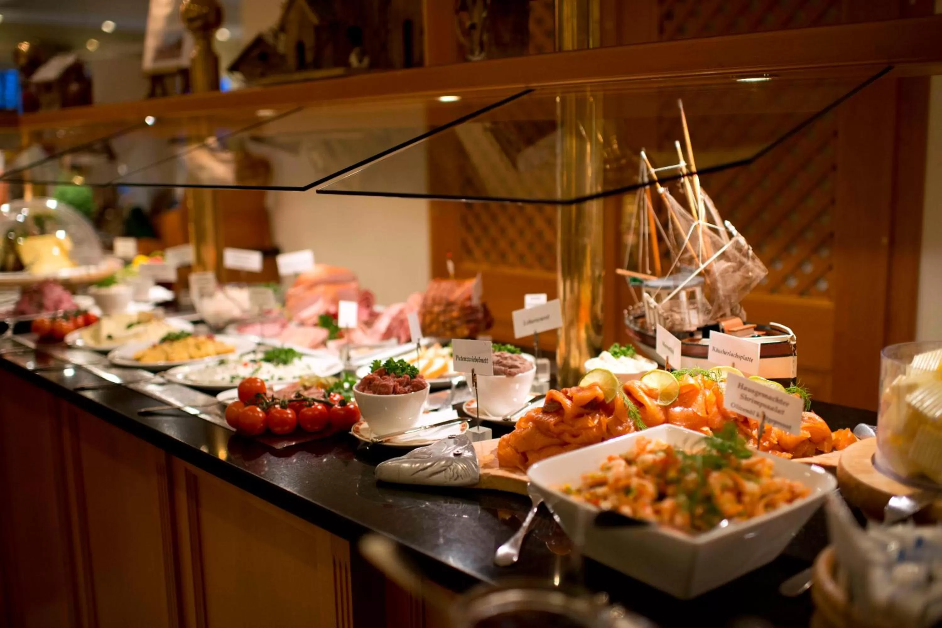 Buffet breakfast in Hotel Meerlust