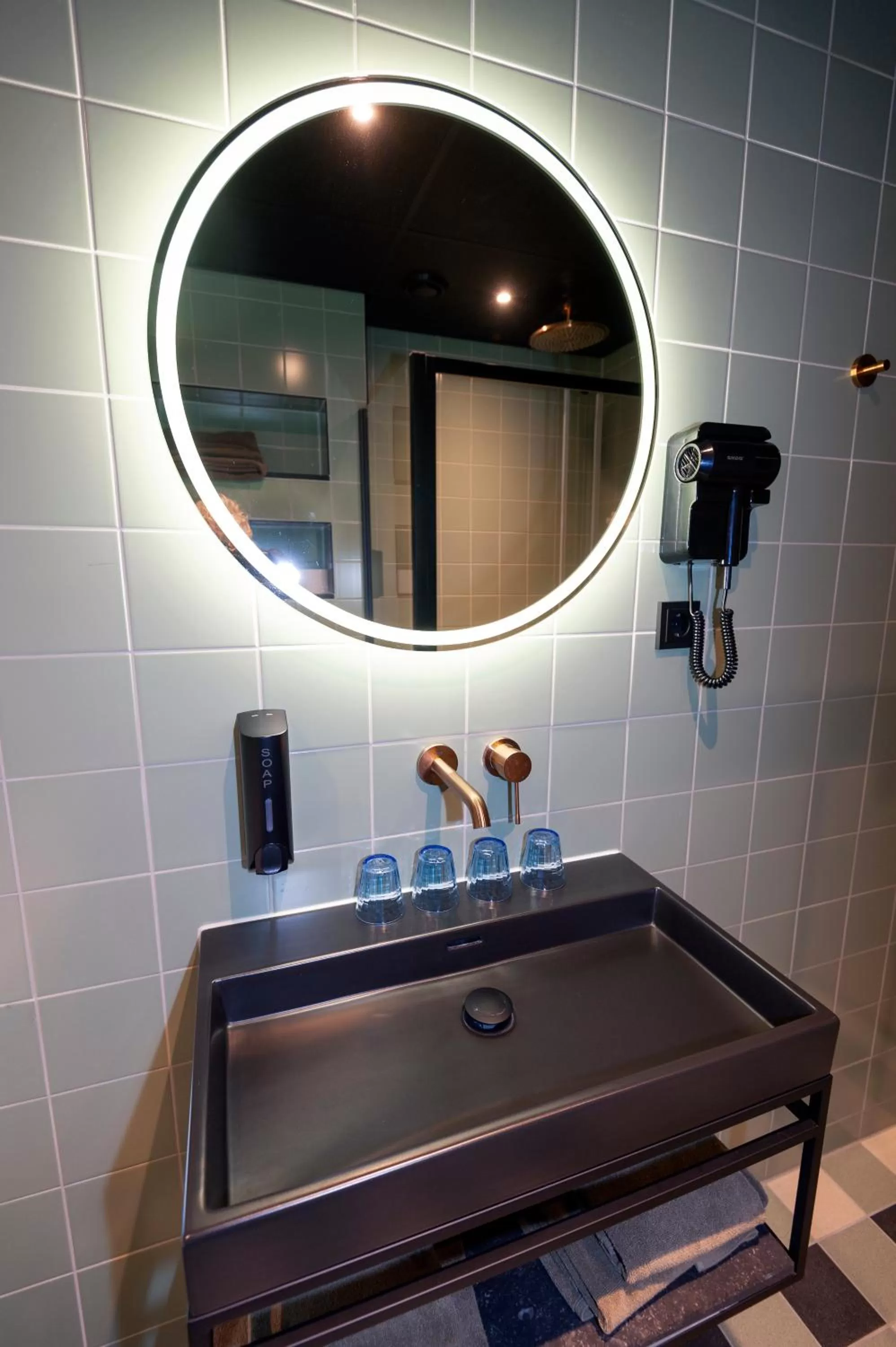 Bathroom in Hotel Nicolaas Witsen