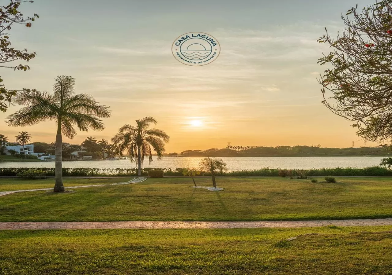 Garden in Fiesta Inn Tampico