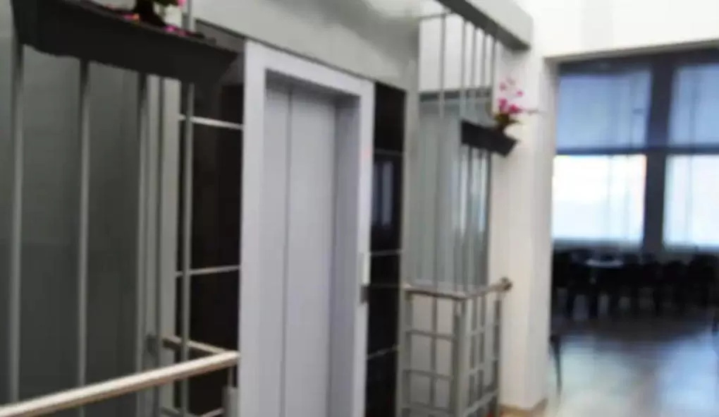 elevator in Hotel Bogota - Fontana Di Trevi by On Holidays