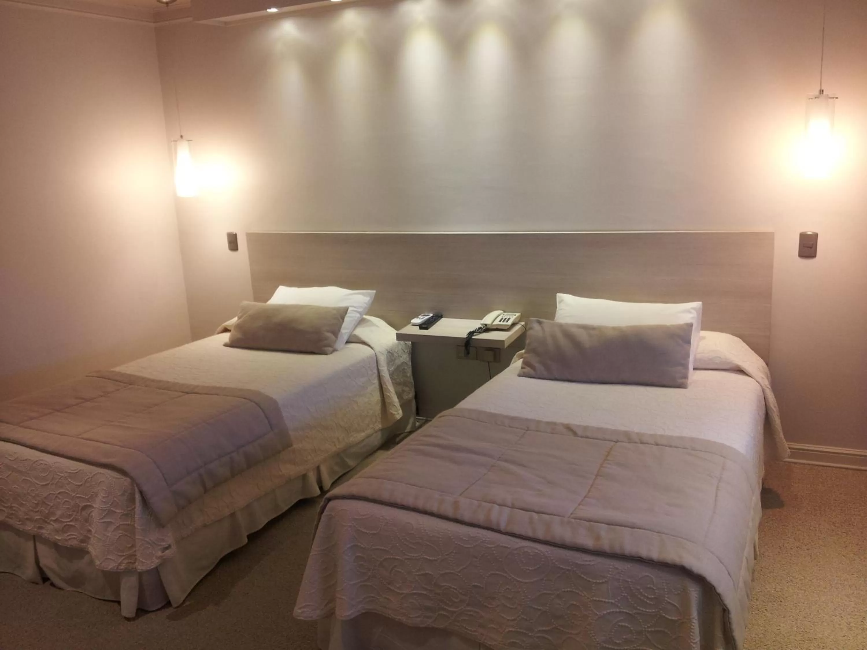 Photo of the whole room, Bed in Hotel Las Terrazas Business