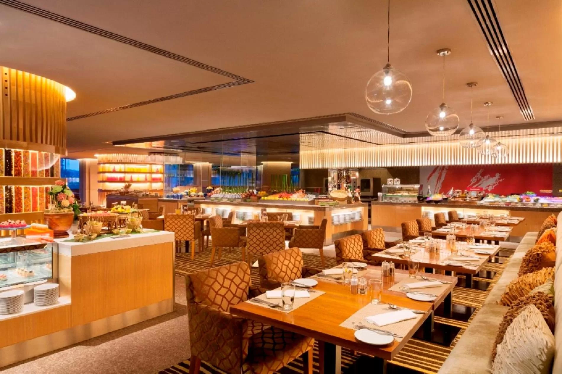 Restaurant/places to eat in Shangri-La Bangkok