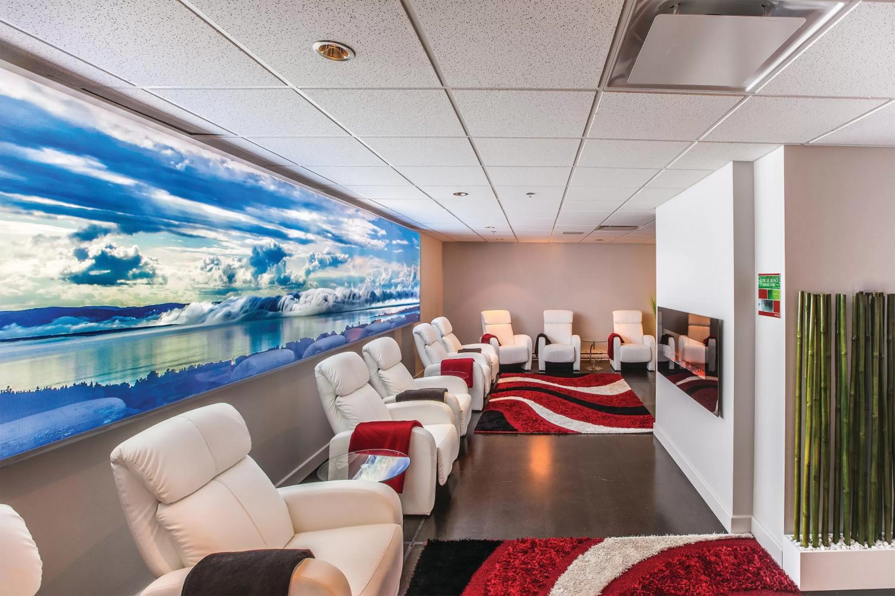 Spa and wellness centre/facilities in Hôtel Universel, Centre de congrès Rivière-du-Loup