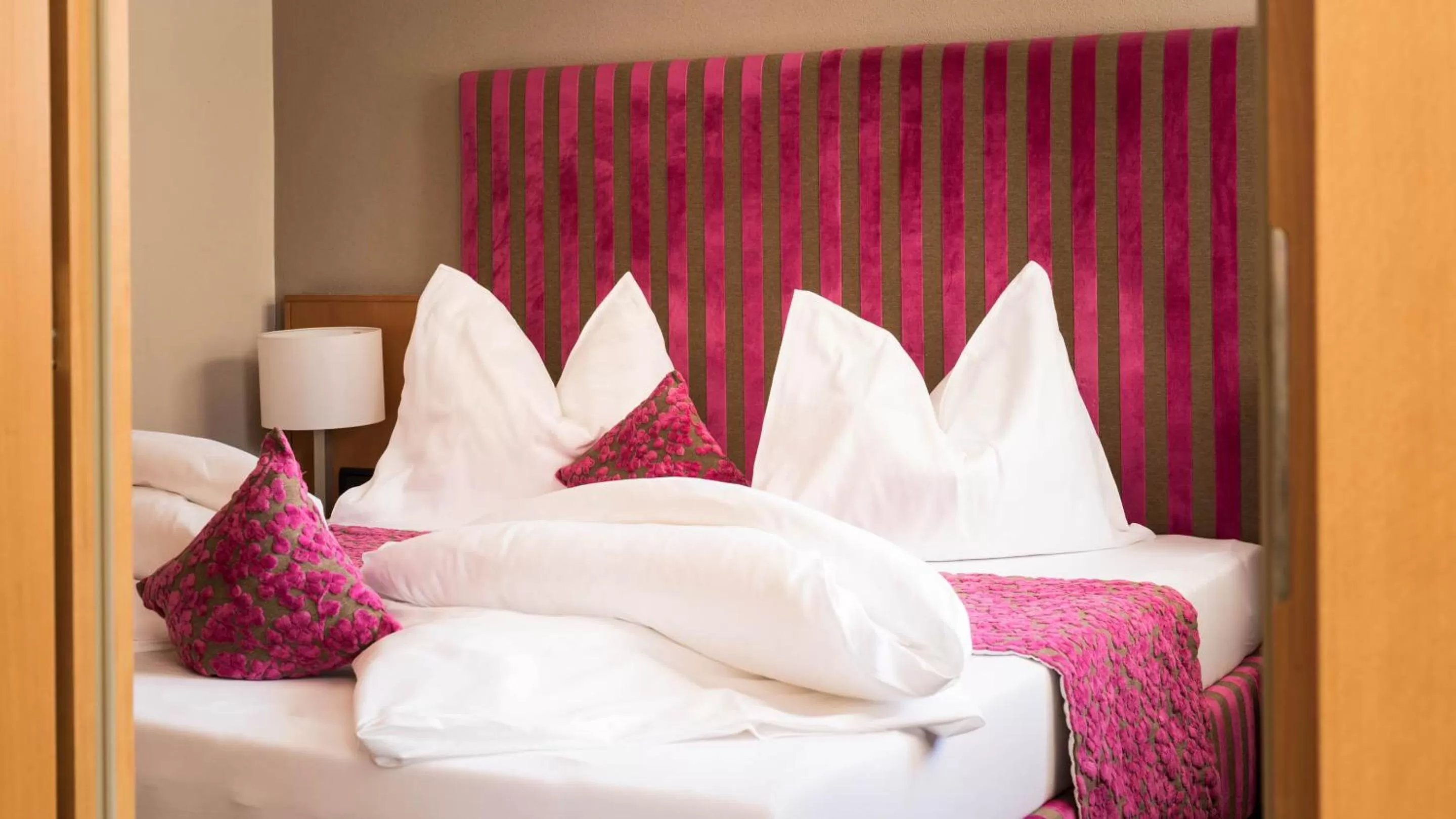 Suite with Balcony in Flora Hotel & Suites