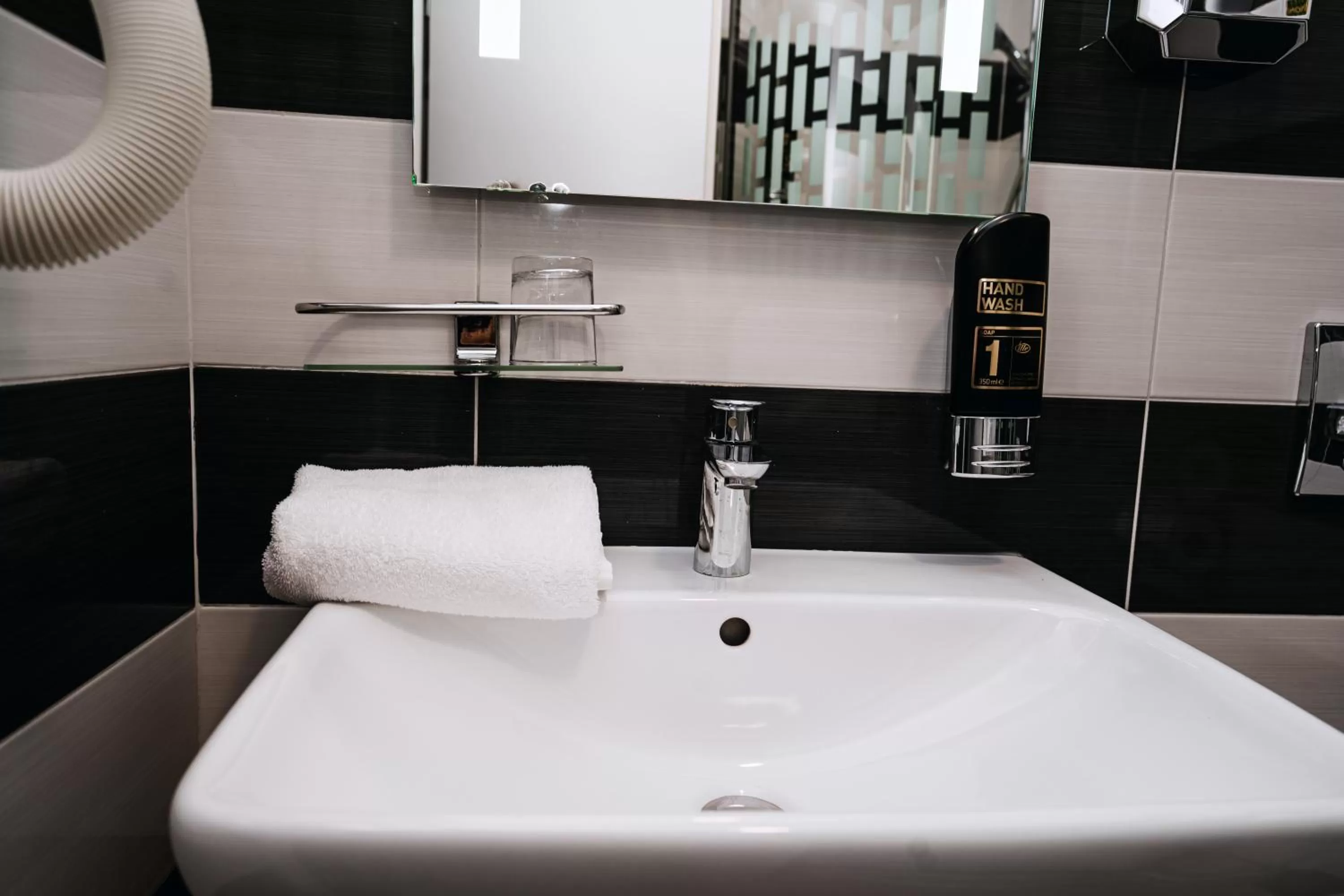 Bathroom, Bed in Union Hotel Prague