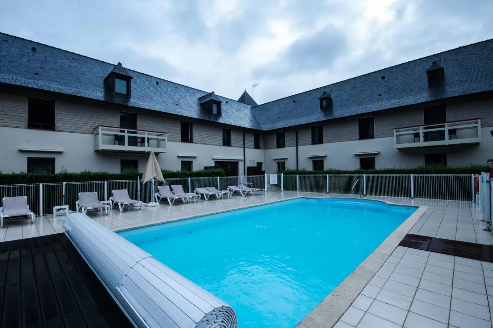 Swimming pool in Mercure Dinan Port Le Jerzual