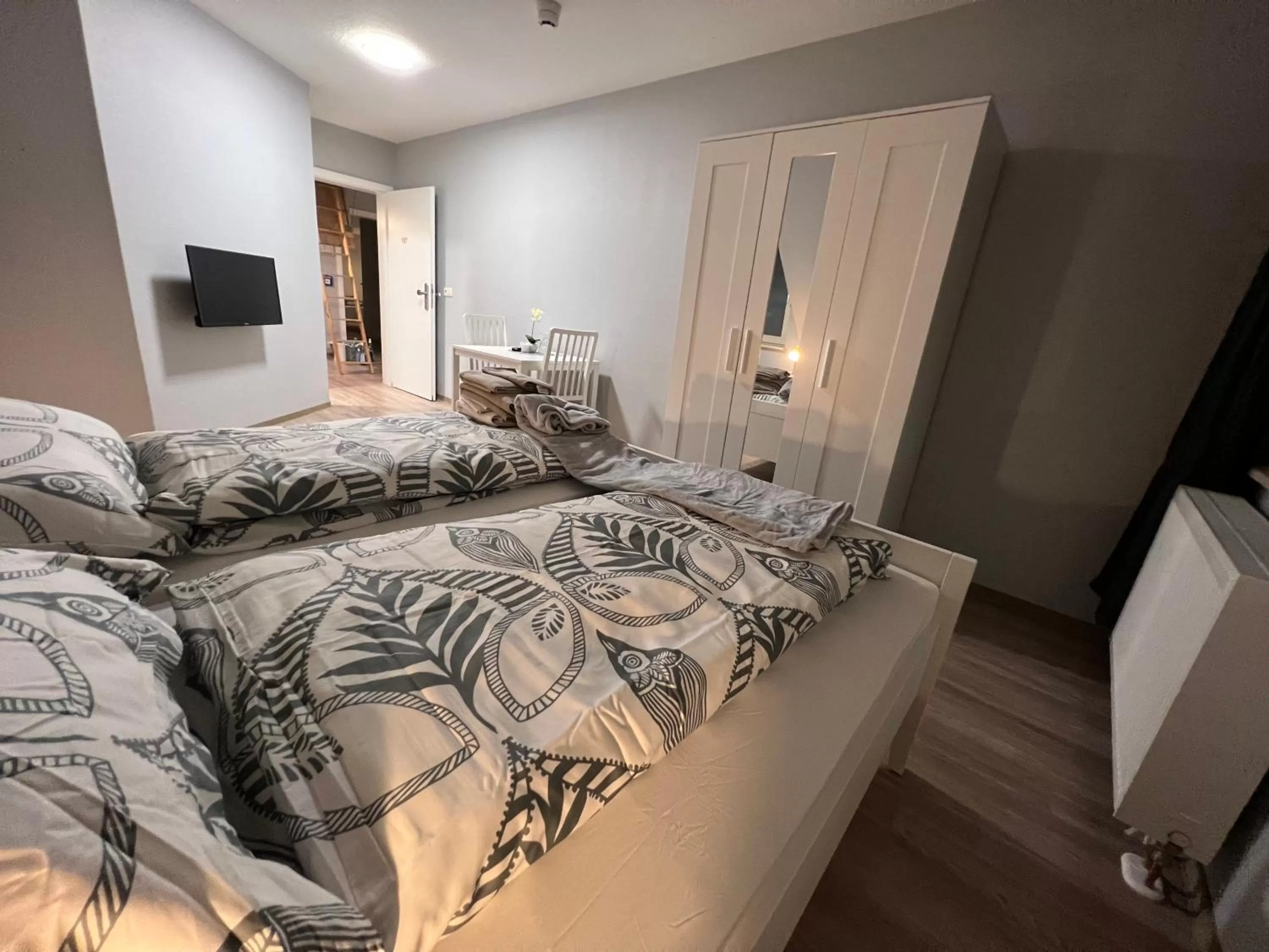 Bed in Hotel am Rathaus Adii