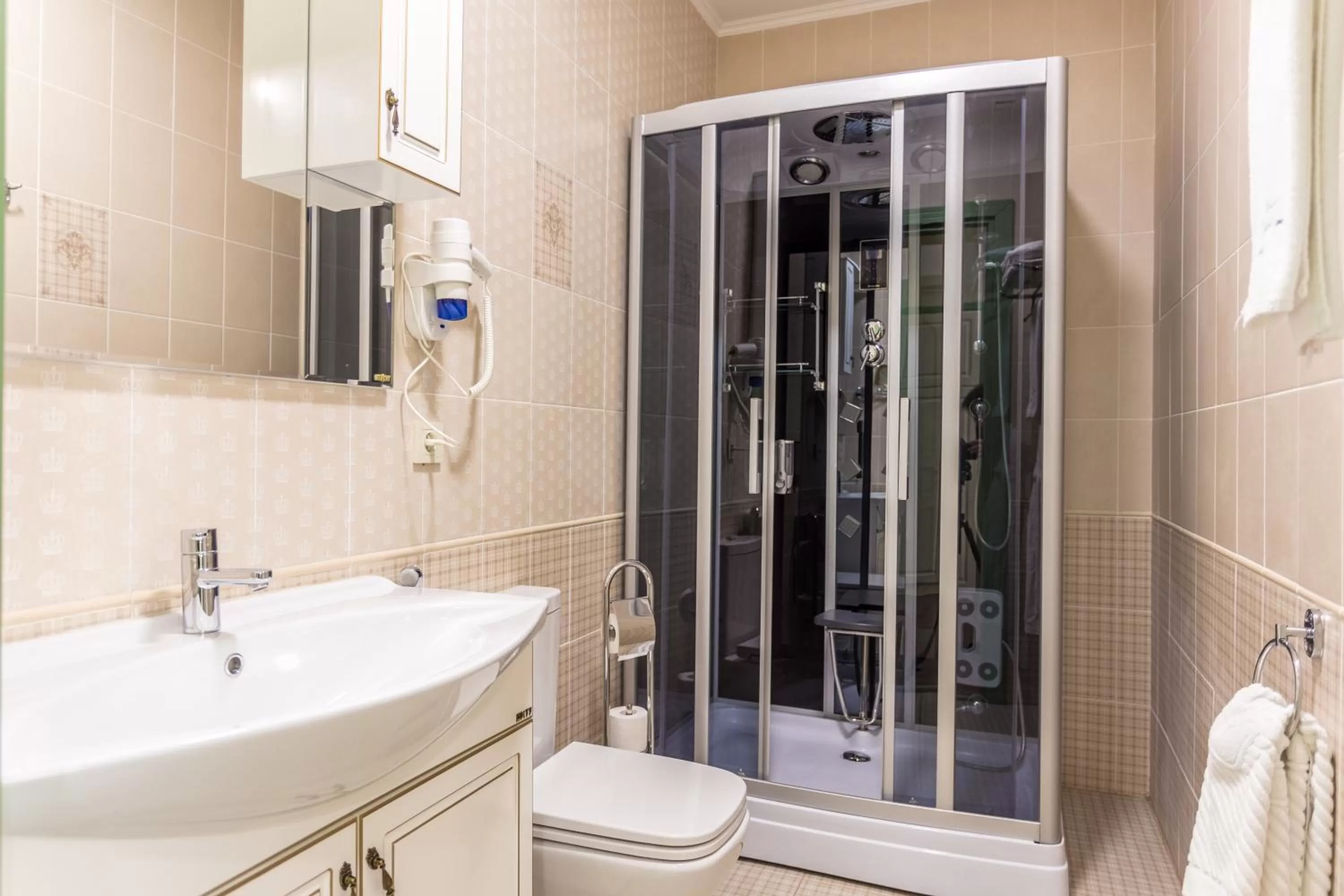 Day in Grand Sapphire Hotel