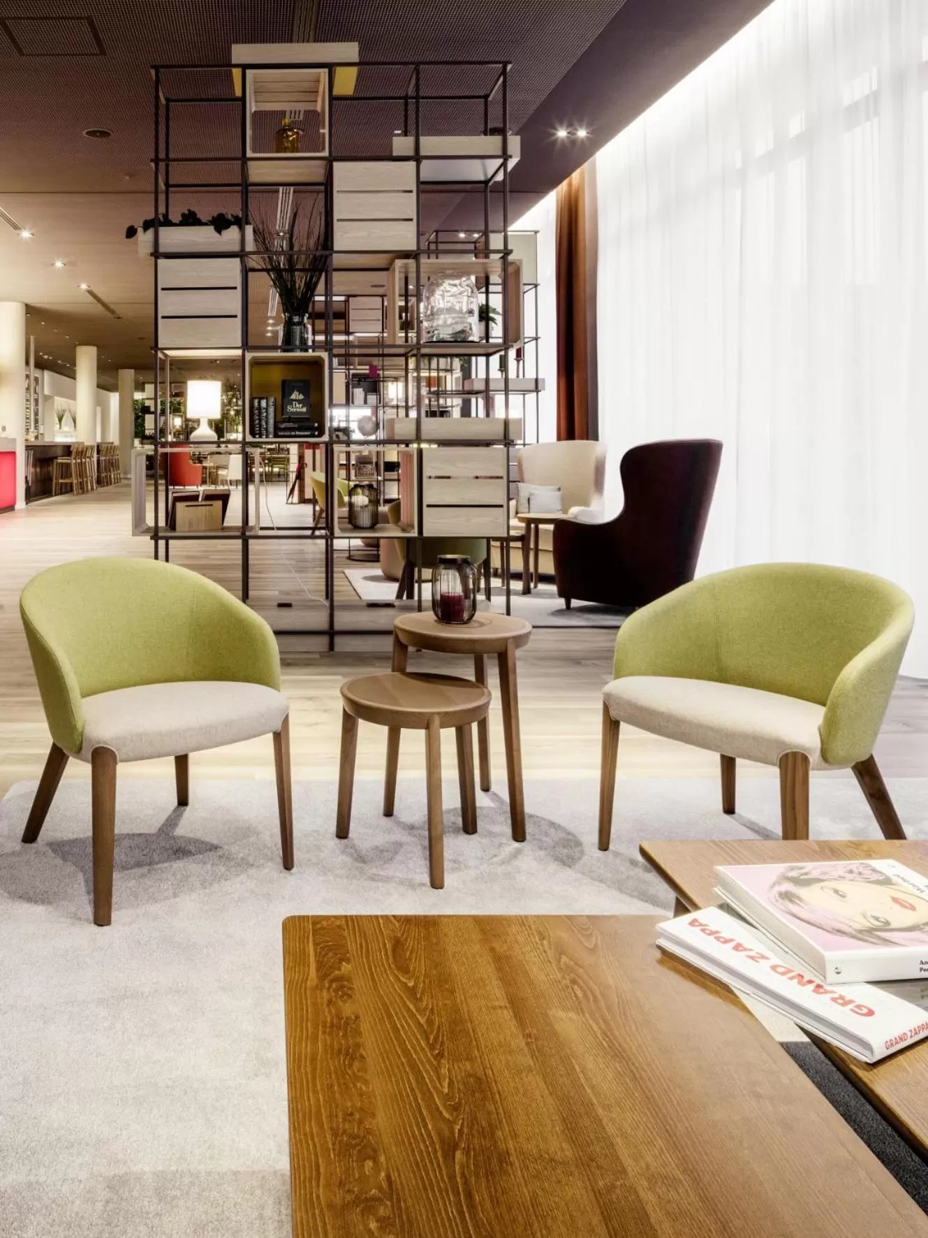 Lobby or reception in IntercityHotel Saarbrücken