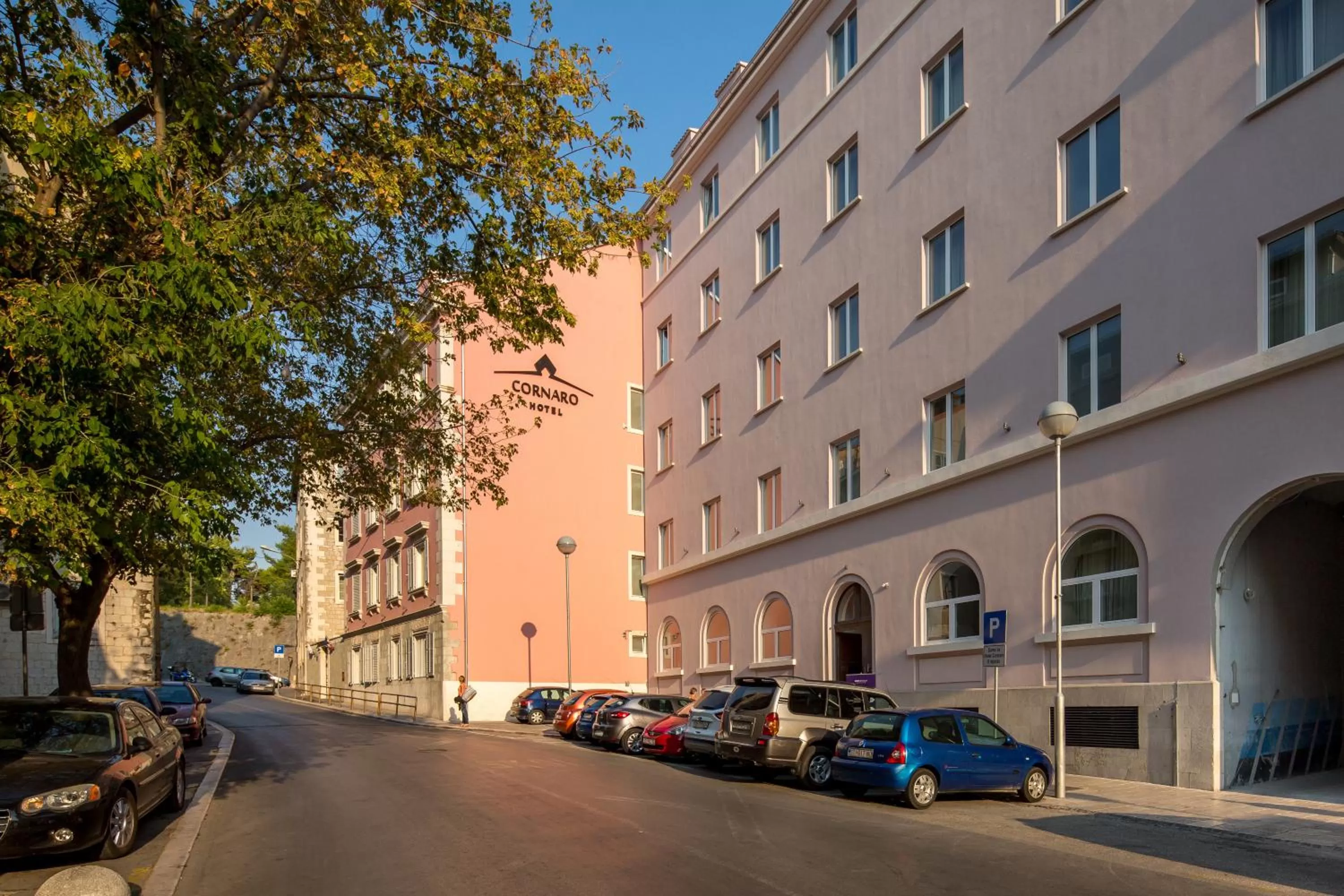 Facade/entrance in Cornaro Hotel