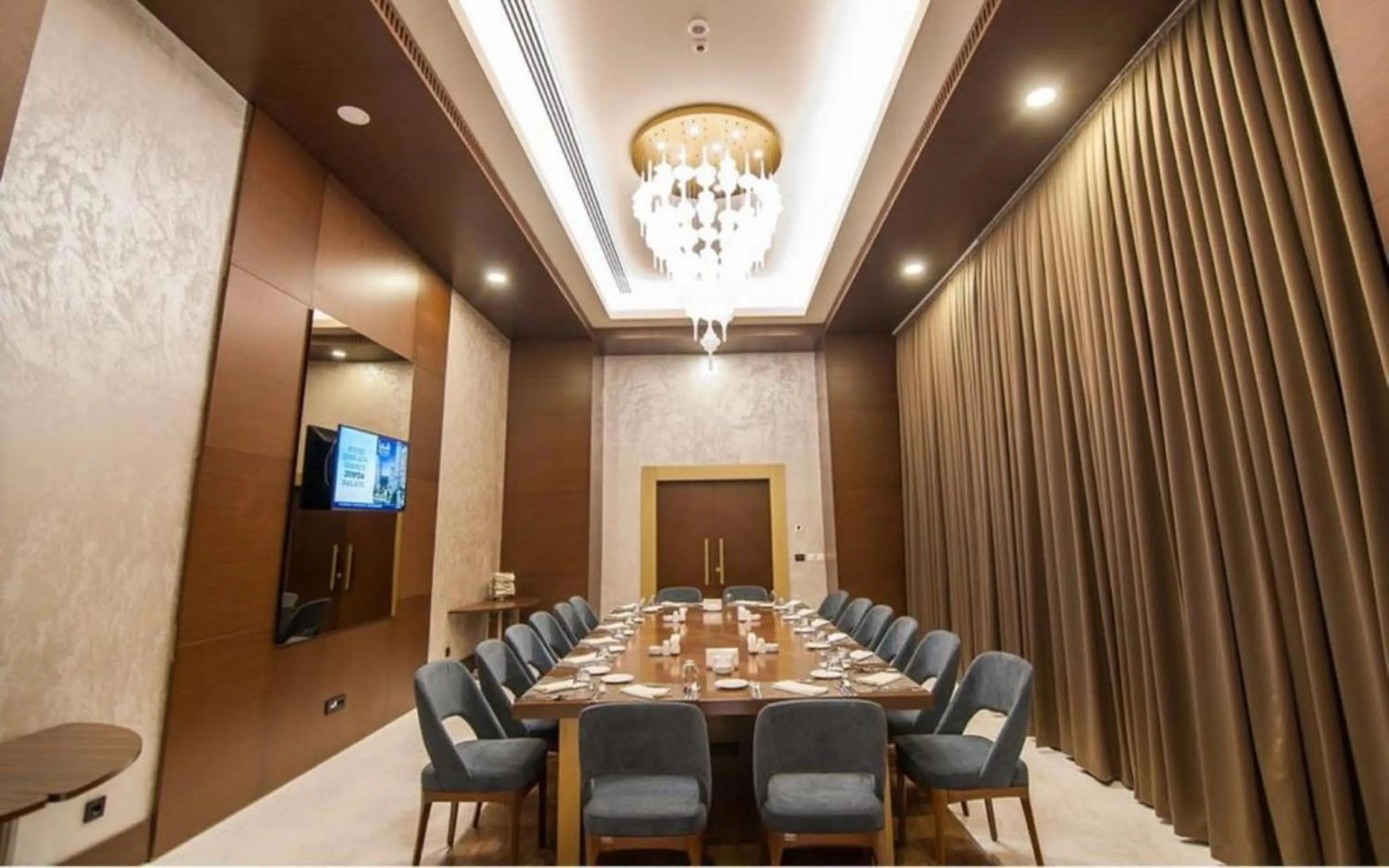 Meeting/conference room in Grand Hotel & Convention Center Karaman