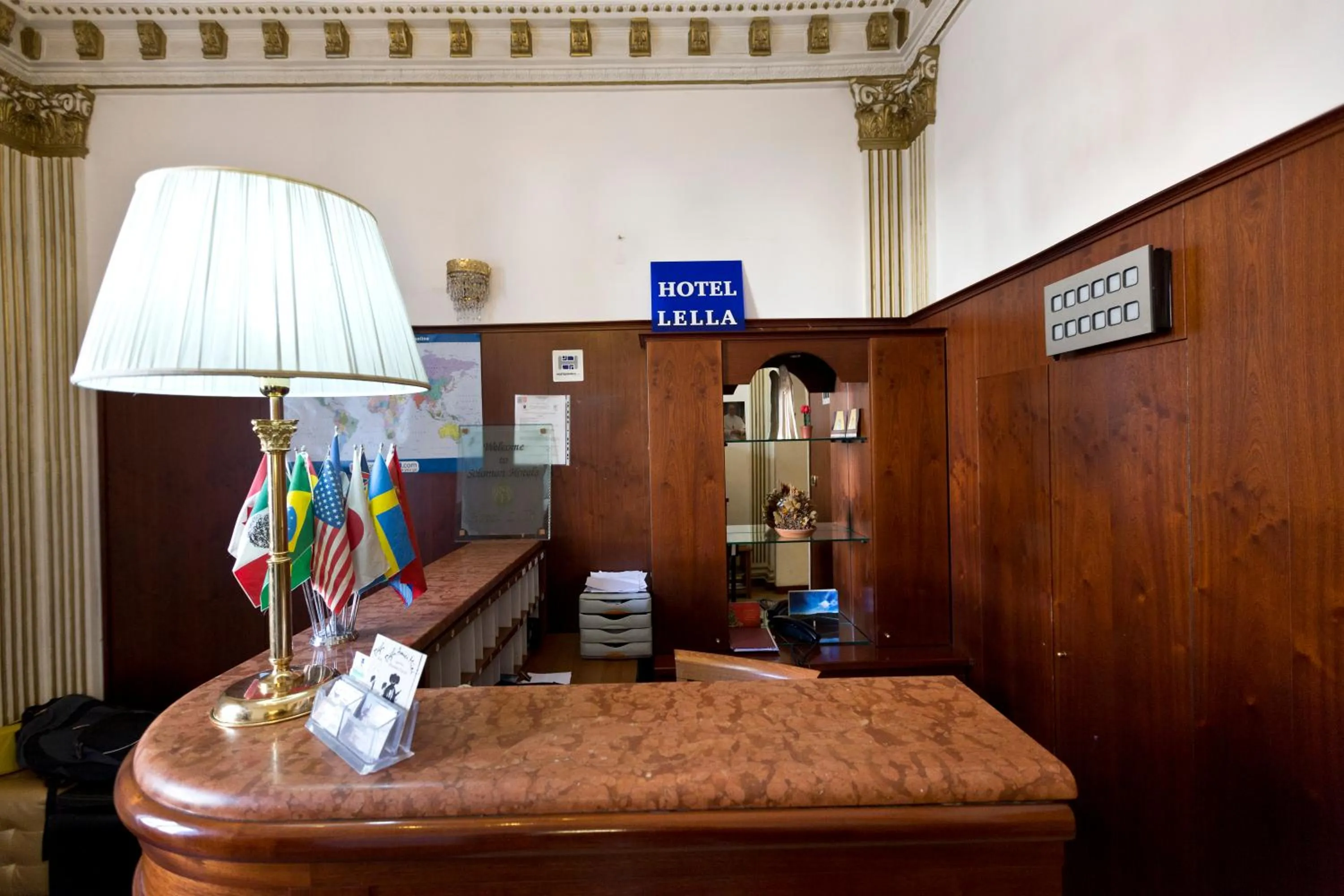 Lobby or reception in Hotel Lella