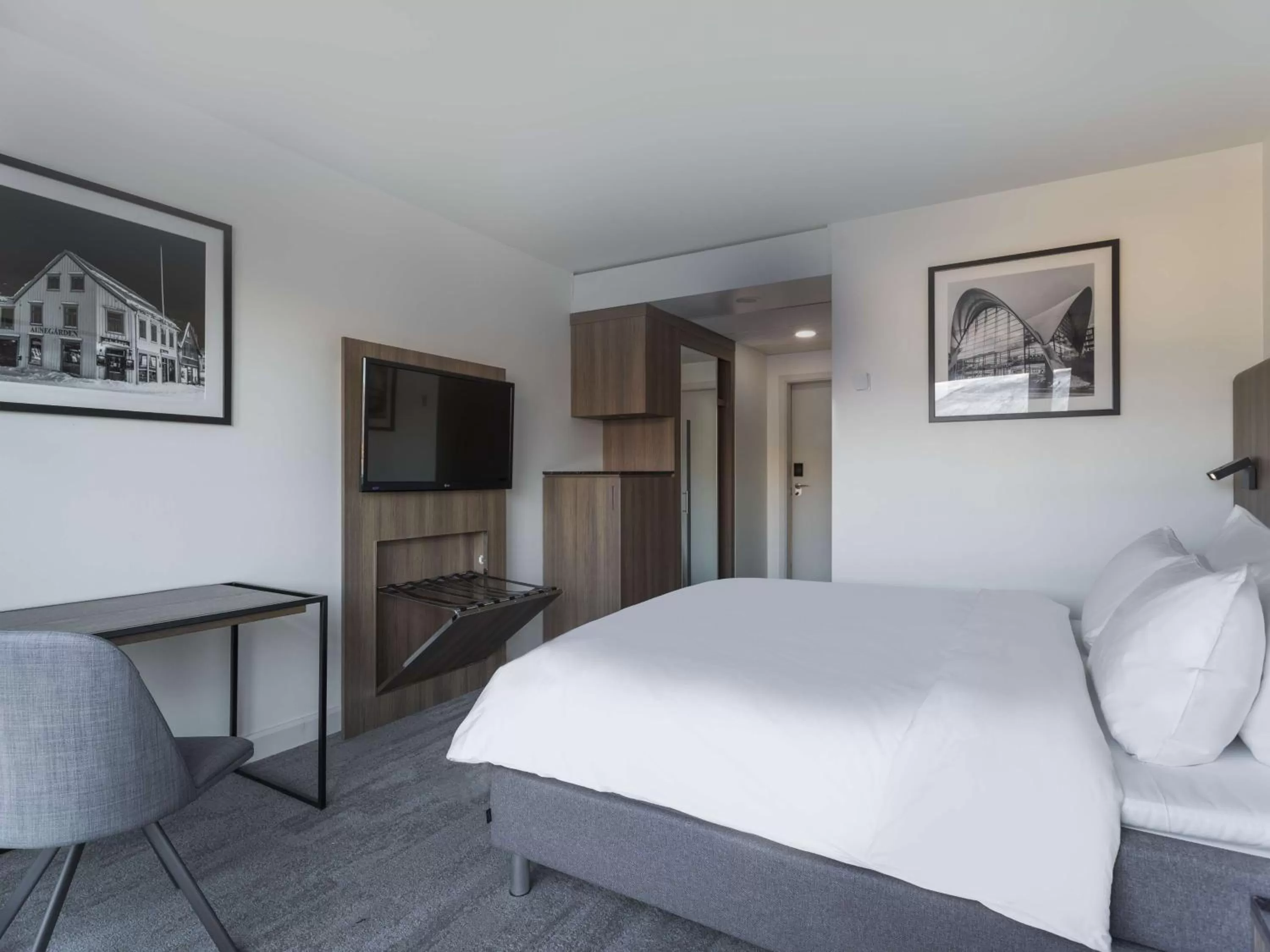 Photo of the whole room, Bed in Radisson Blu Hotel Tromsø