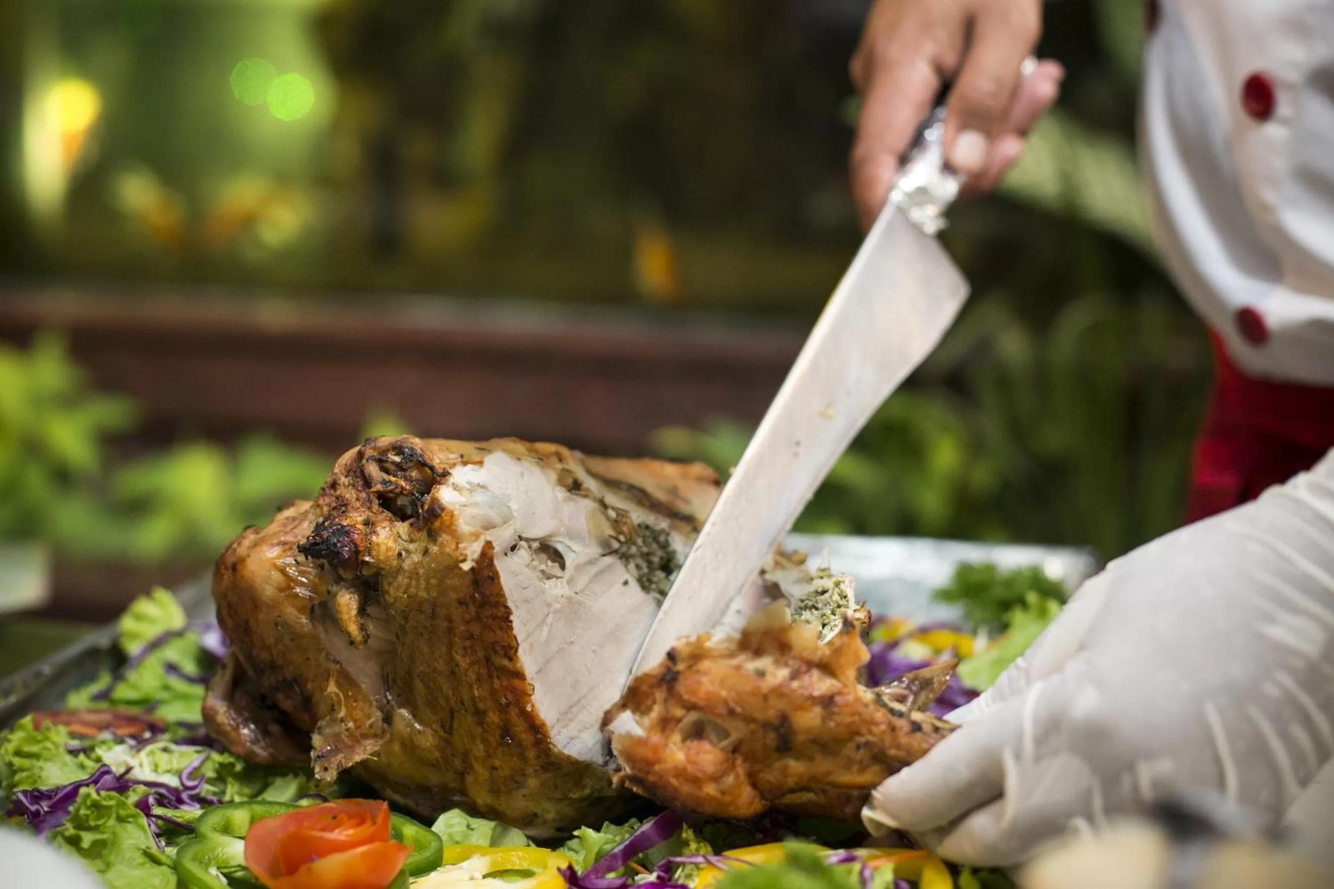 Food and drinks in Parigata Resorts and Spa