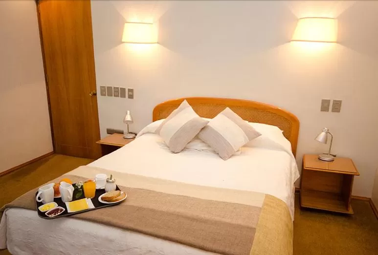 Bedroom, Bed in Hotel Salto Del Laja