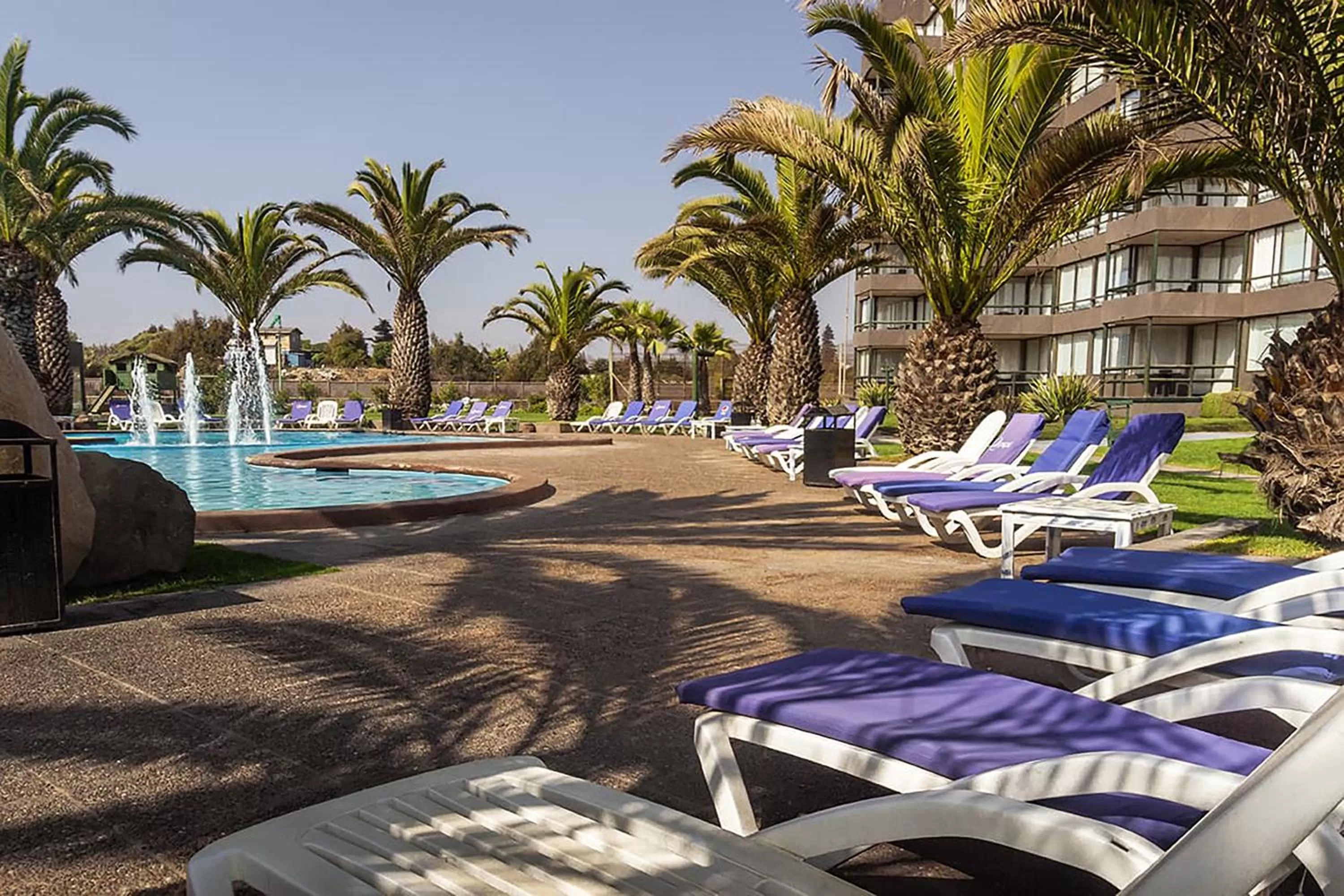 Pool view in Hotel Club La Serena