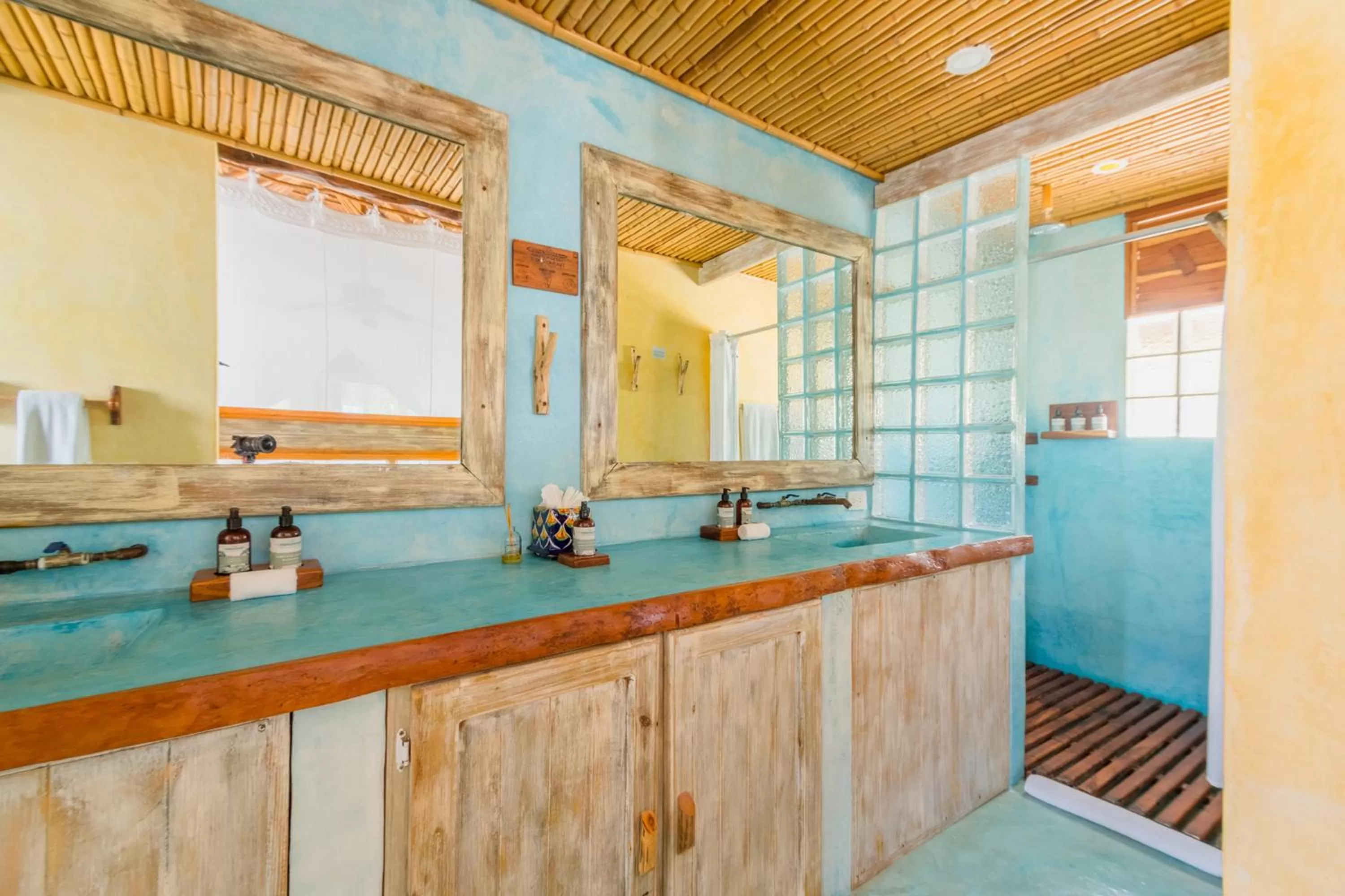 Bathroom in Villa Pescadores Tulum-Beachfront hotel by Ahau Collection