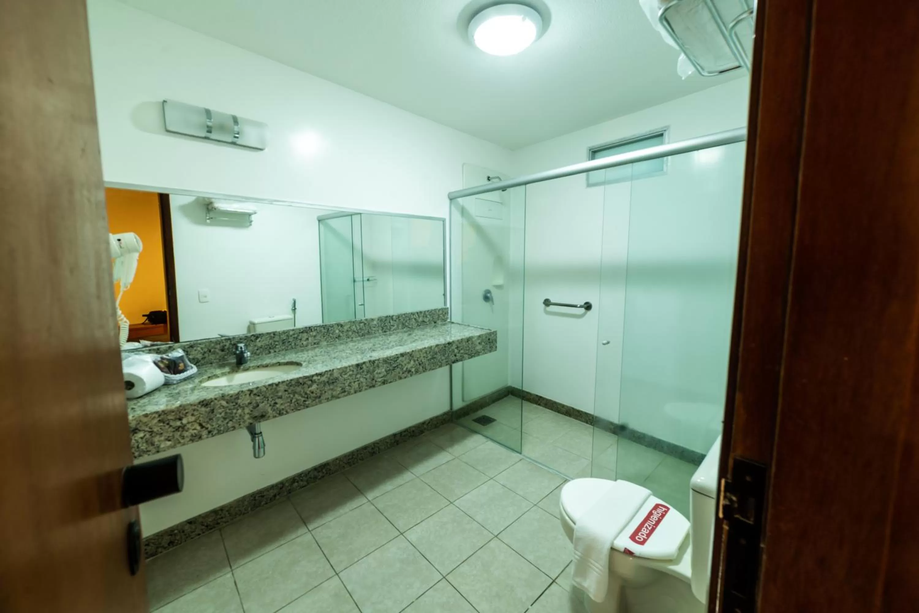 Bathroom in Hotel Praia Centro