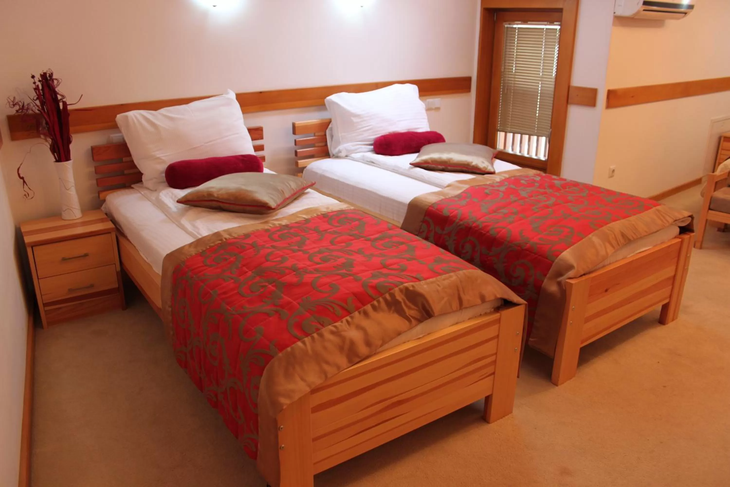 Photo of the whole room, Bed in Hotel Berr