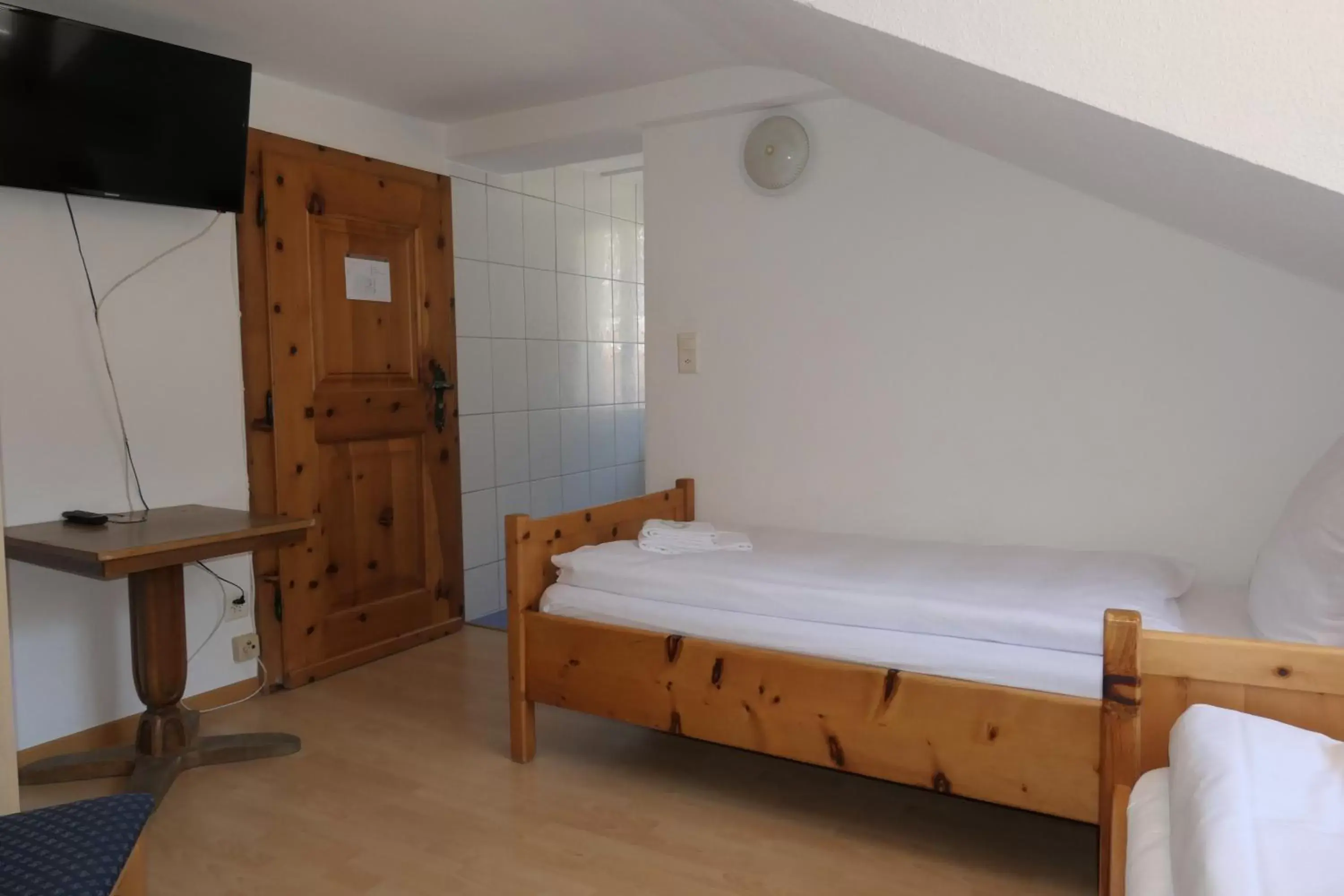 Twin Room with Shared Toilet in Hotel Franziskaner Twin Room with Shared Toilet in Hotel Franziskaner