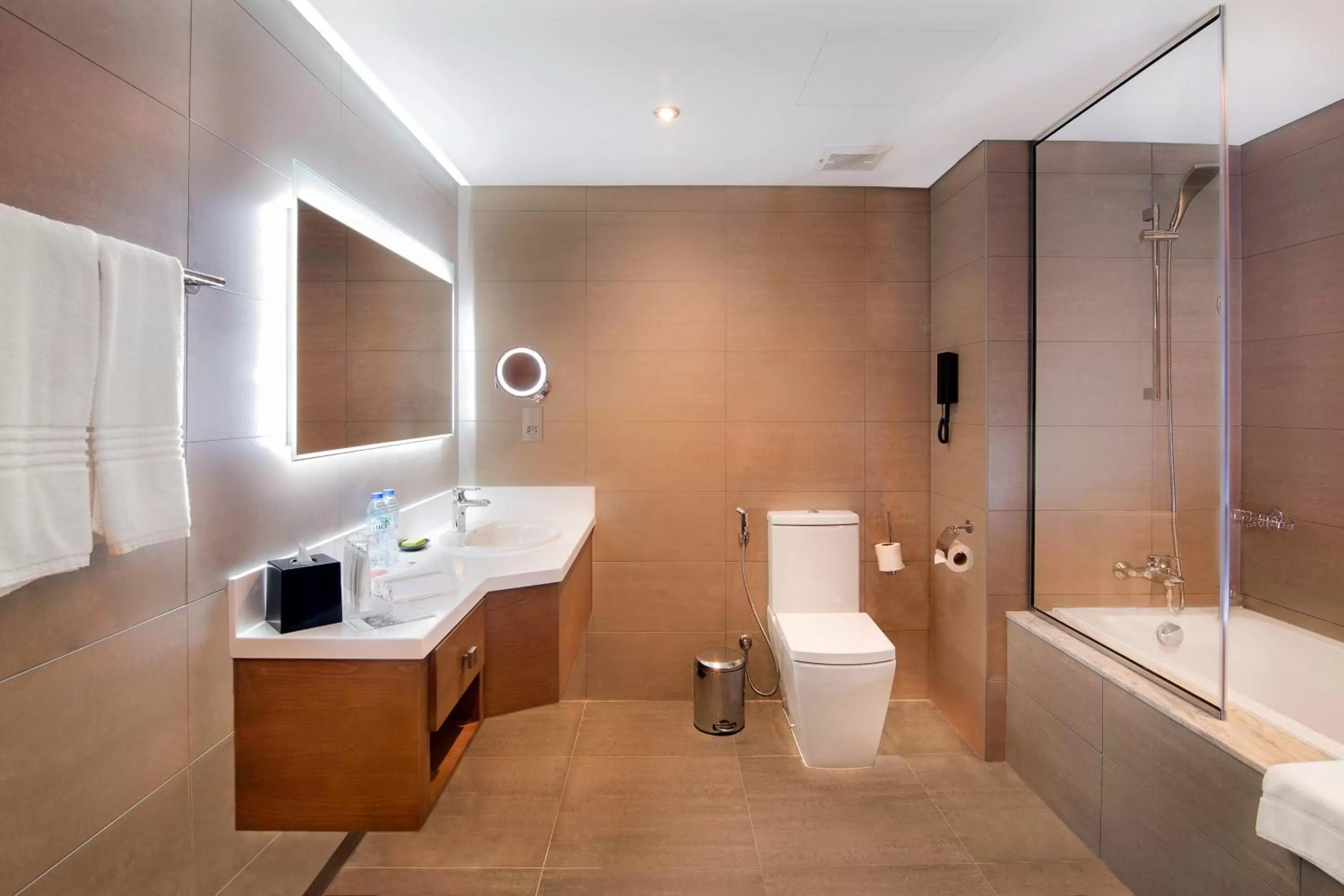 Bathroom in Le Meridien Abu Dhabi Resort
