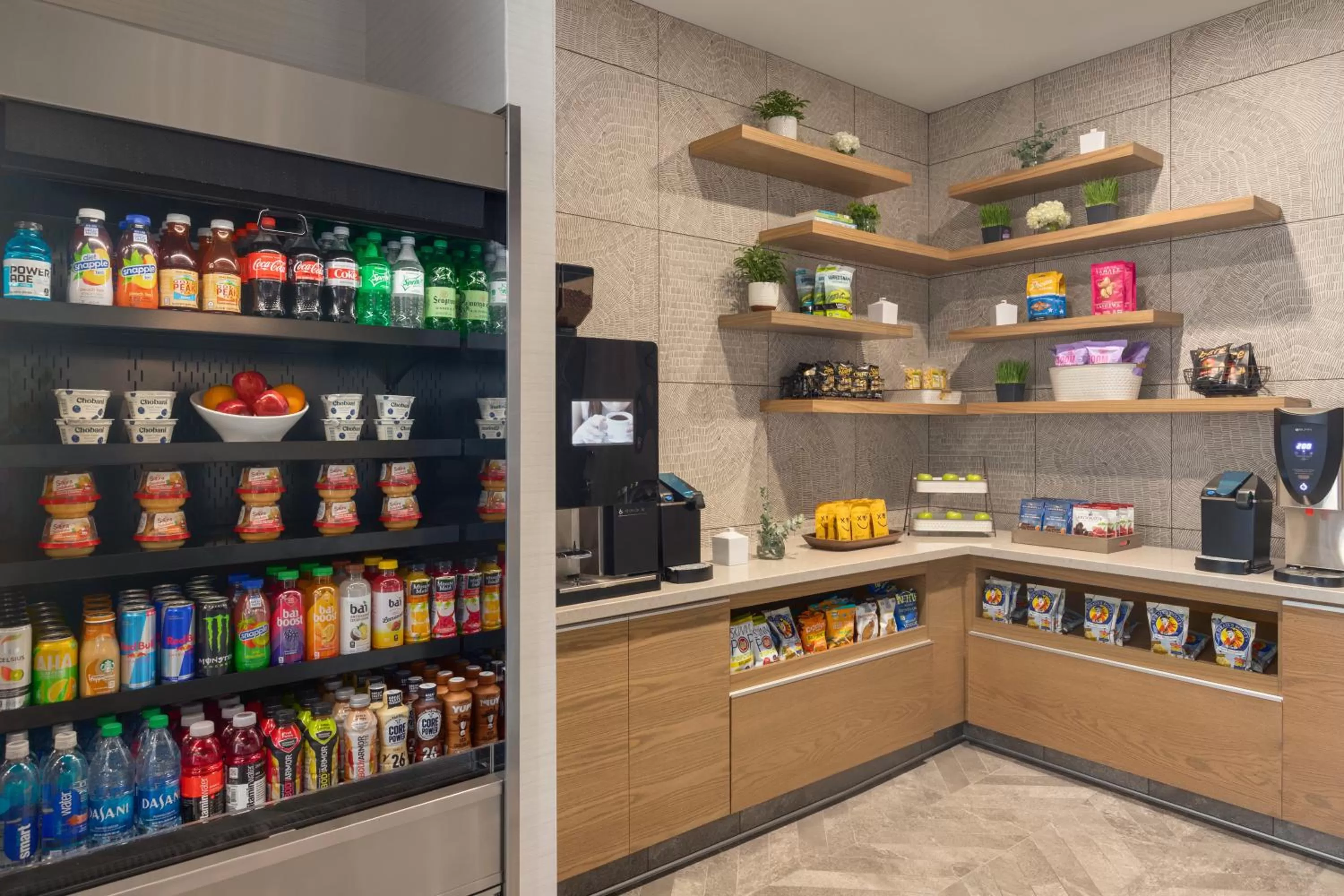 Supermarket/grocery shop in EVEN Hotel Rochester - Mayo Clinic Area by IHG