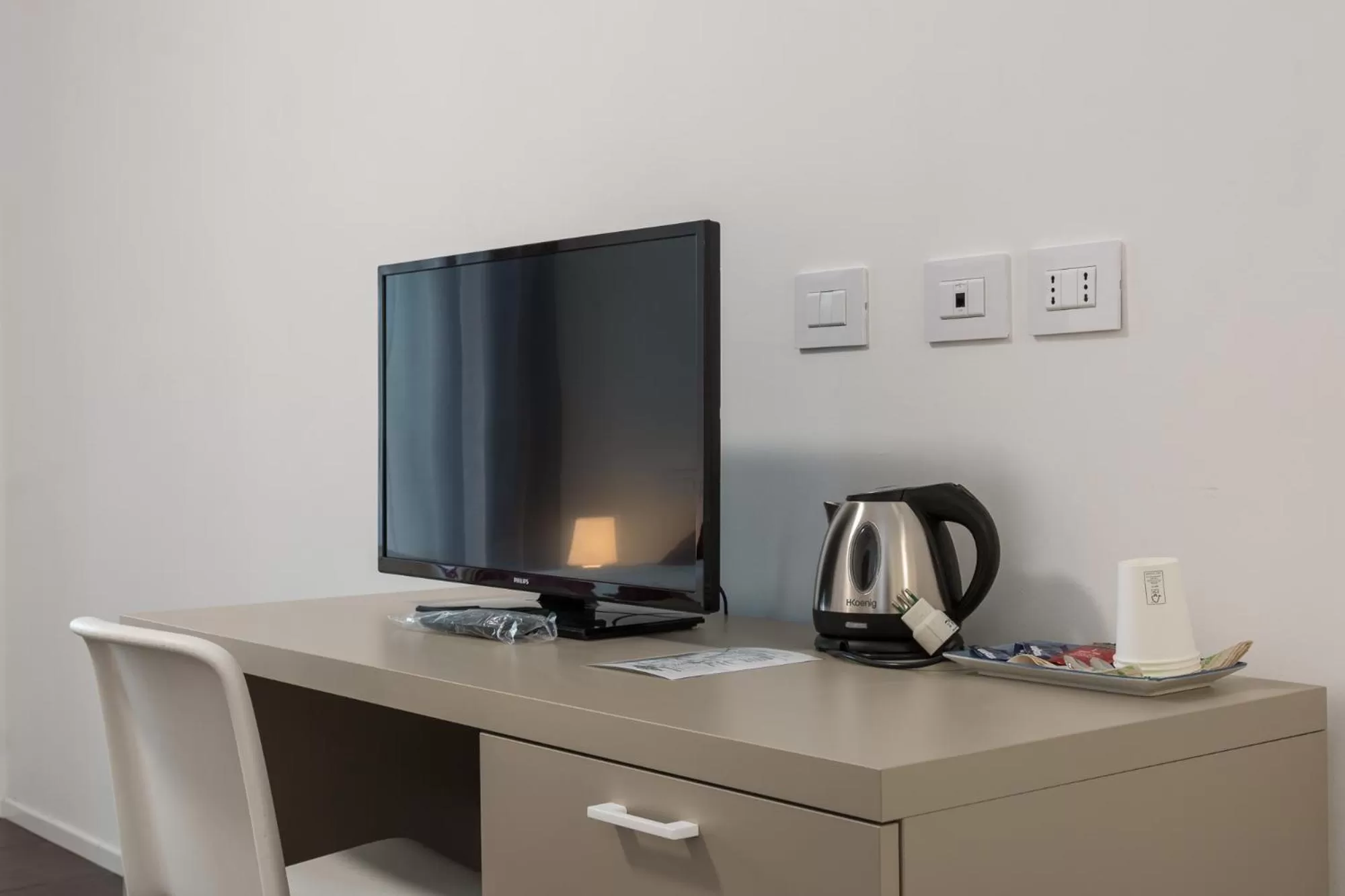 TV and multimedia in Hotel Cascina Fossata & Residence