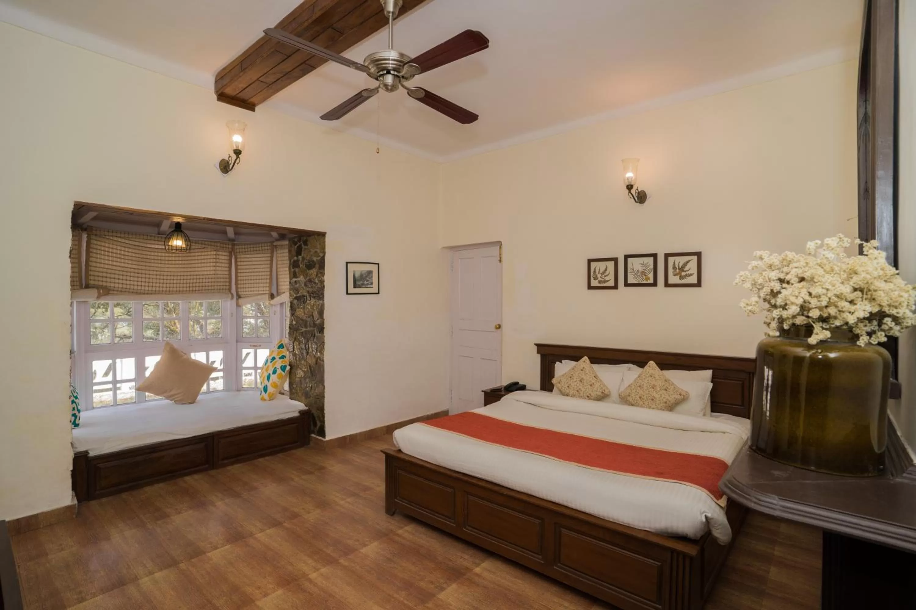 Bed in Bhikampur Lodge By Nine Hotels