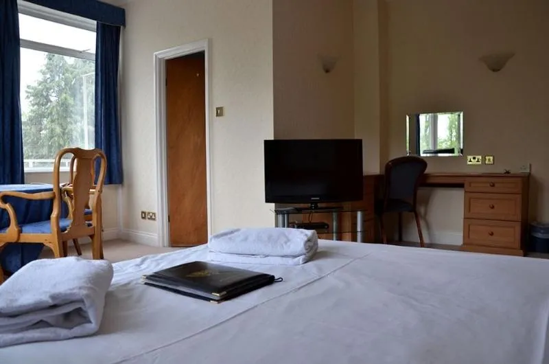 Bedroom in Uno Thames Riverside Hotel By Uno