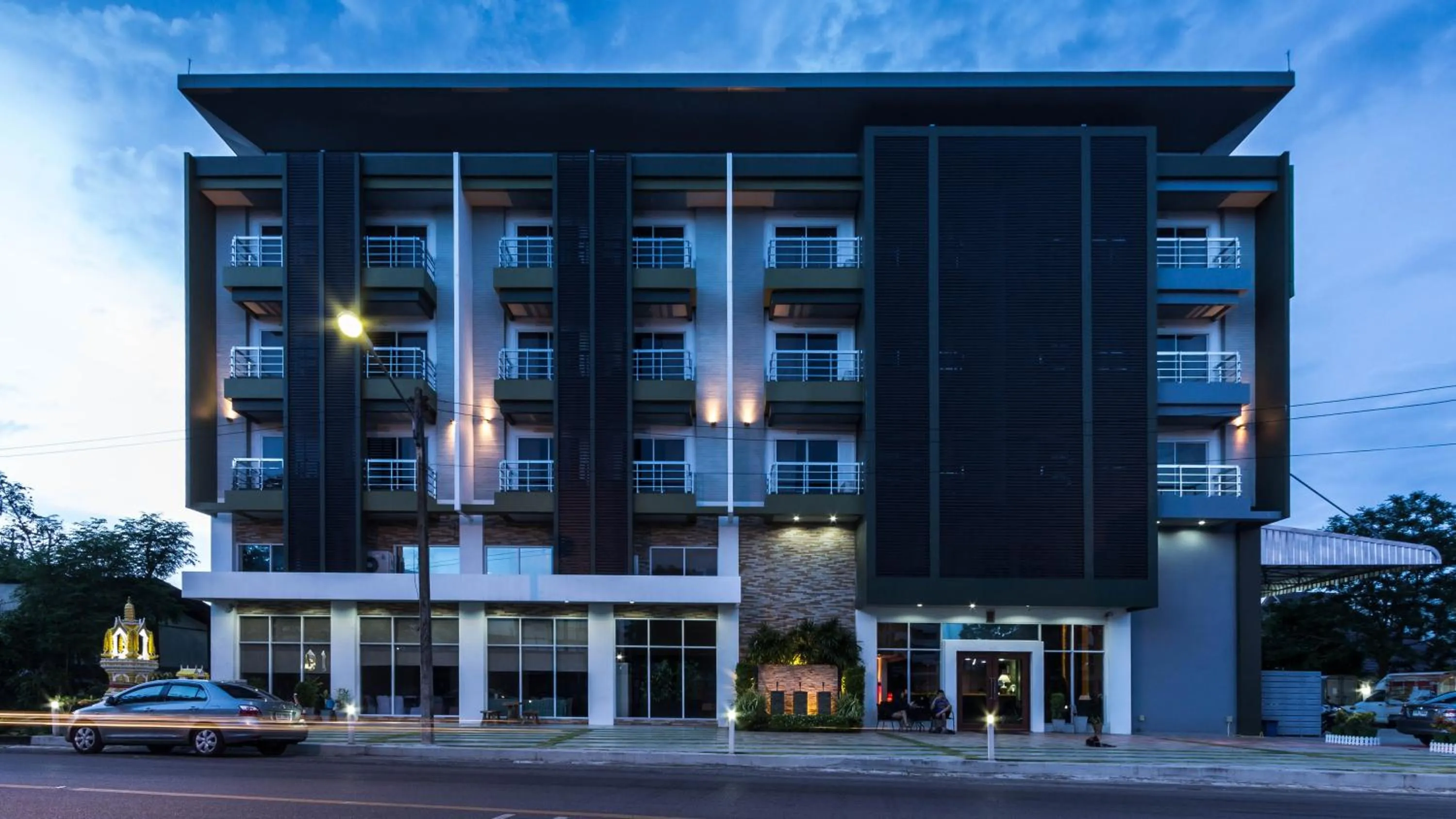 Property building in Maison de Cheer