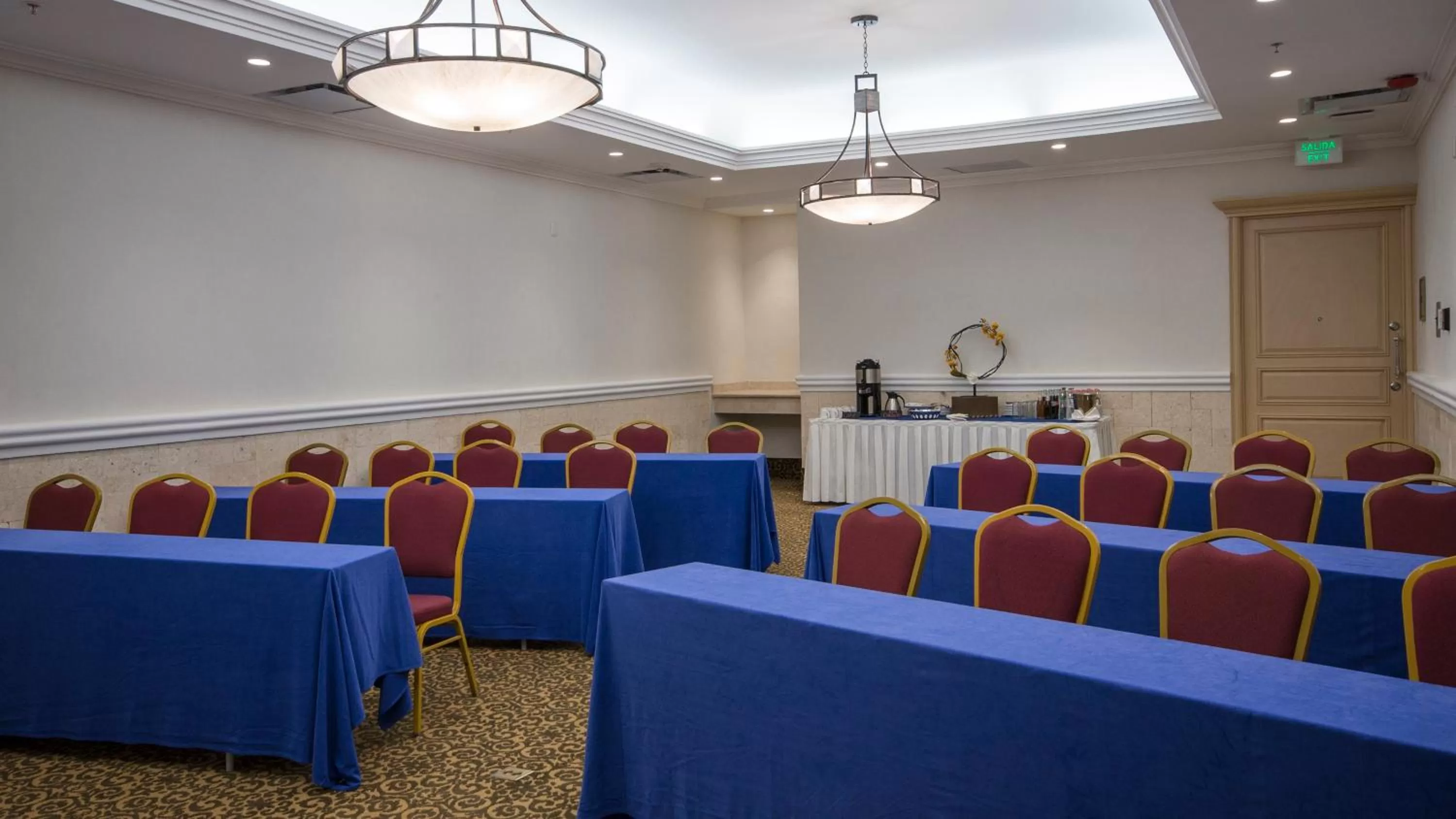Meeting/conference room in Holiday Inn Queretaro Centro Historico by IHG
