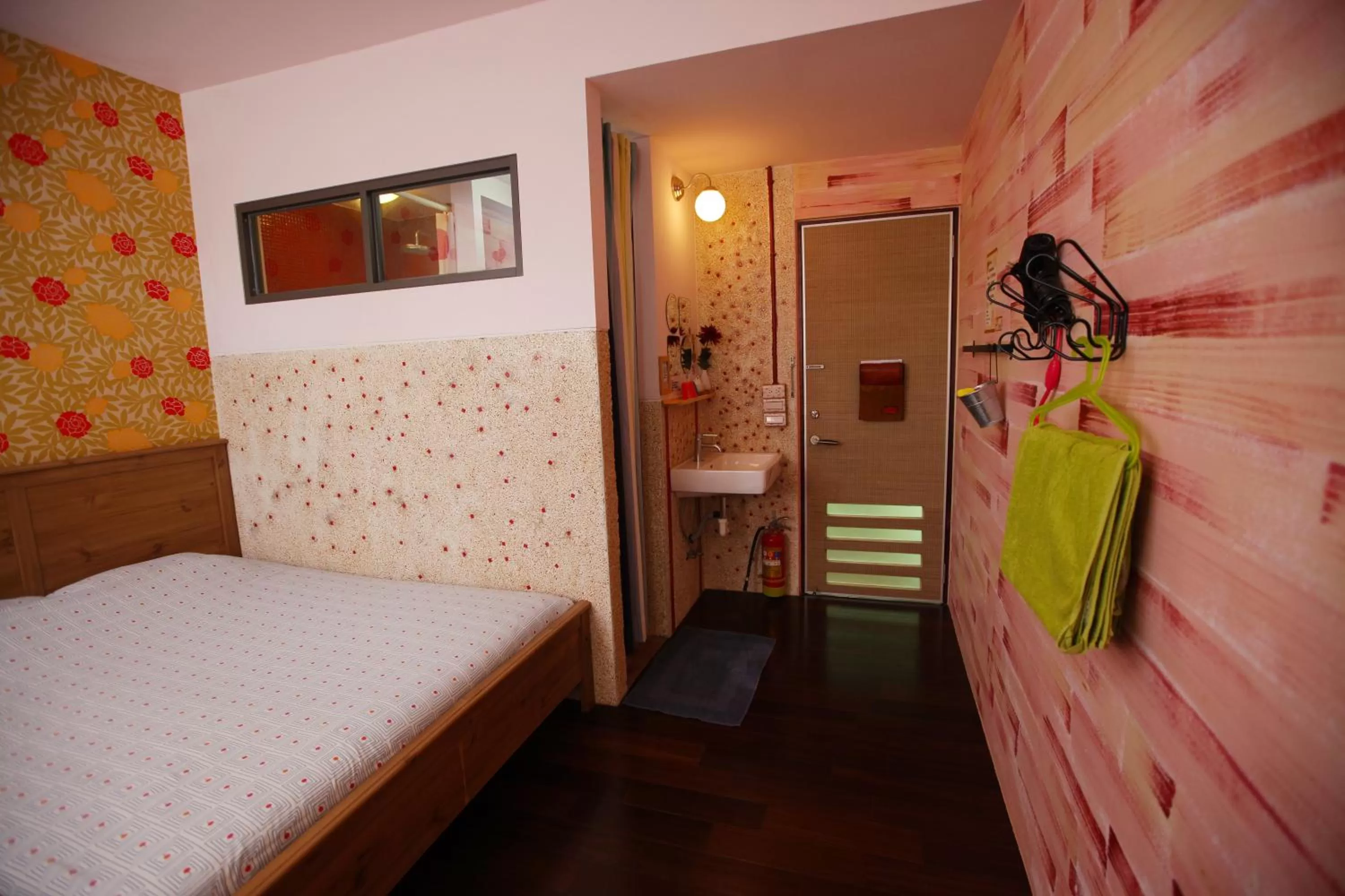 Bed in Sha Feng Lu Dian