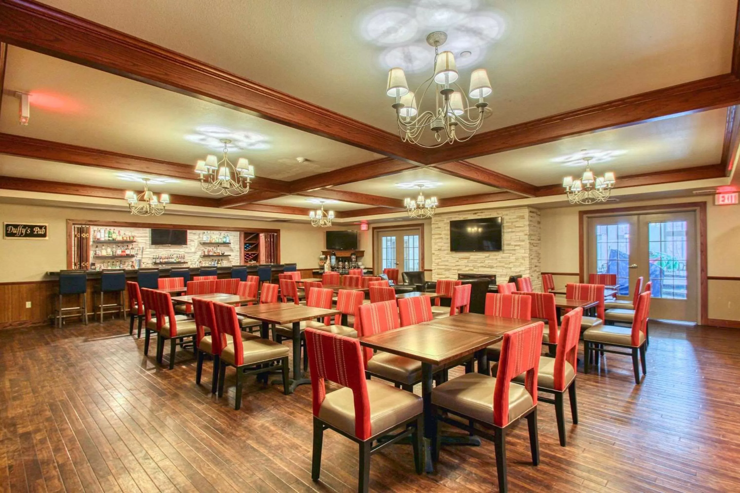 Restaurant/places to eat in Comfort Suites Milwaukee Airport