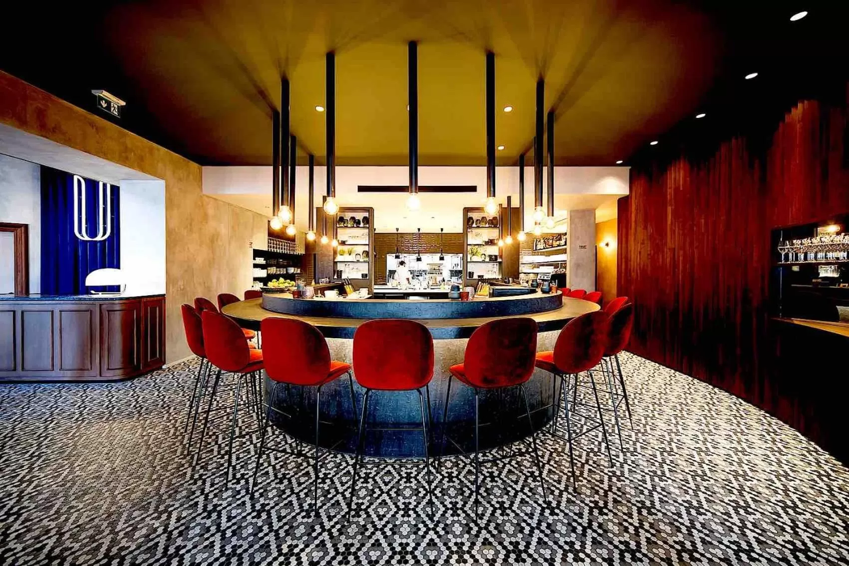 Restaurant/places to eat in U Eat & Sleep Antwerp