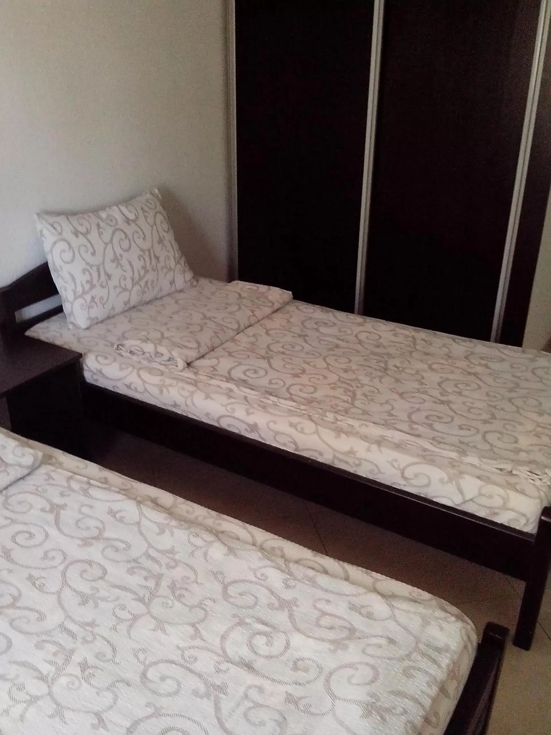 Standard Twin Room in Art B Standard Twin Room in Art B