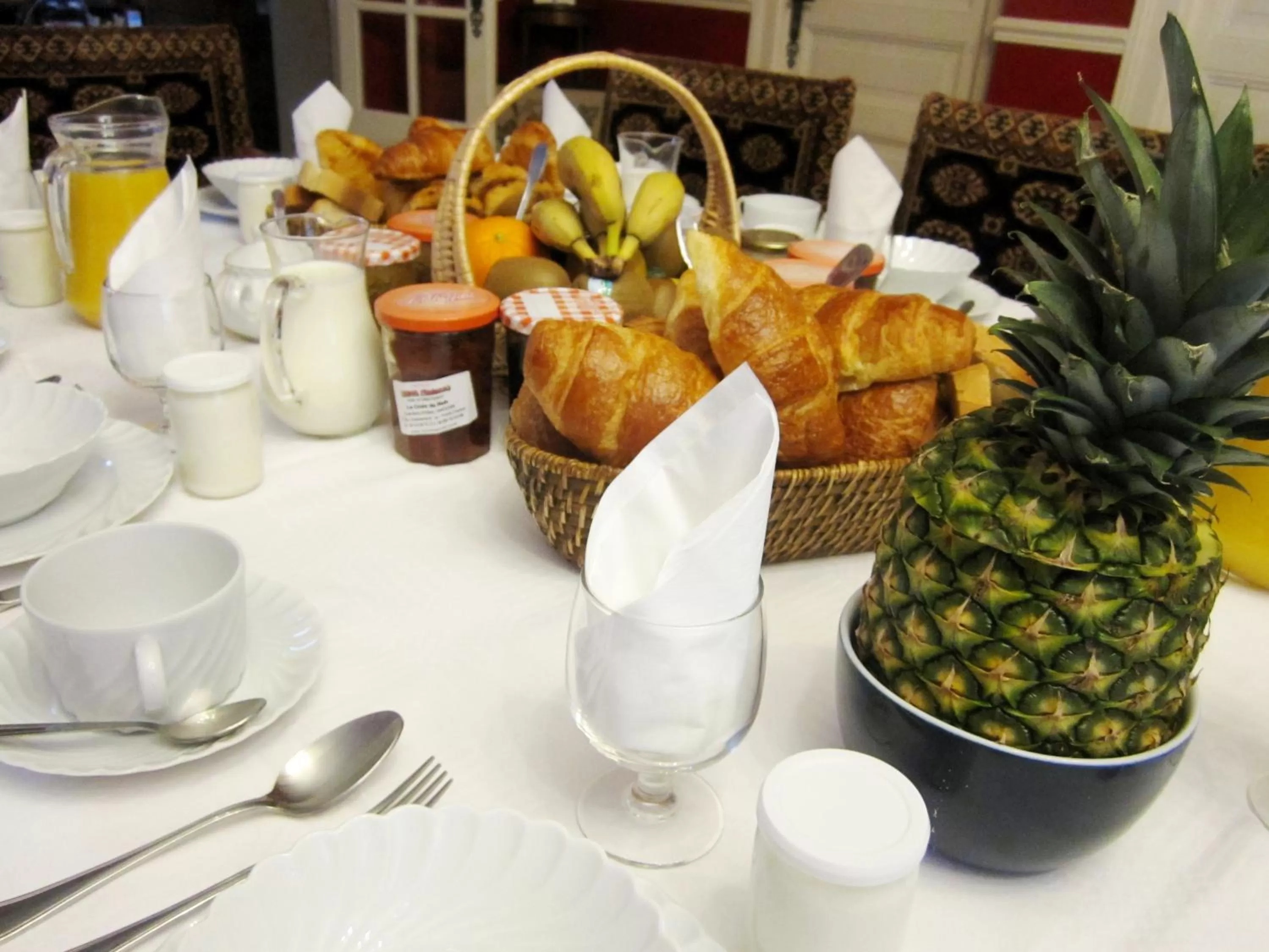 Property building in La Croix du Reh