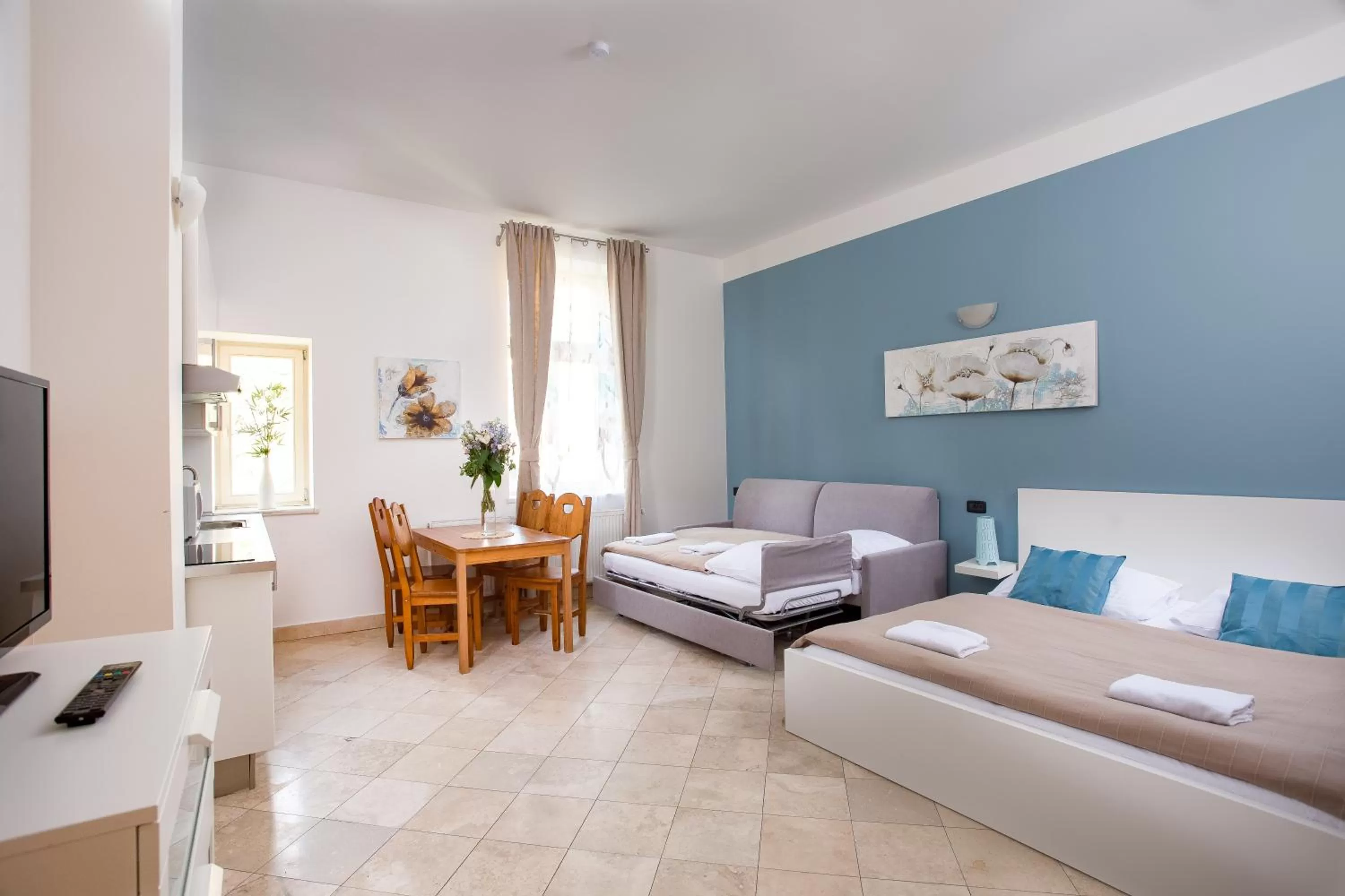 Living room, Seating Area in Legerova 33 Apartments