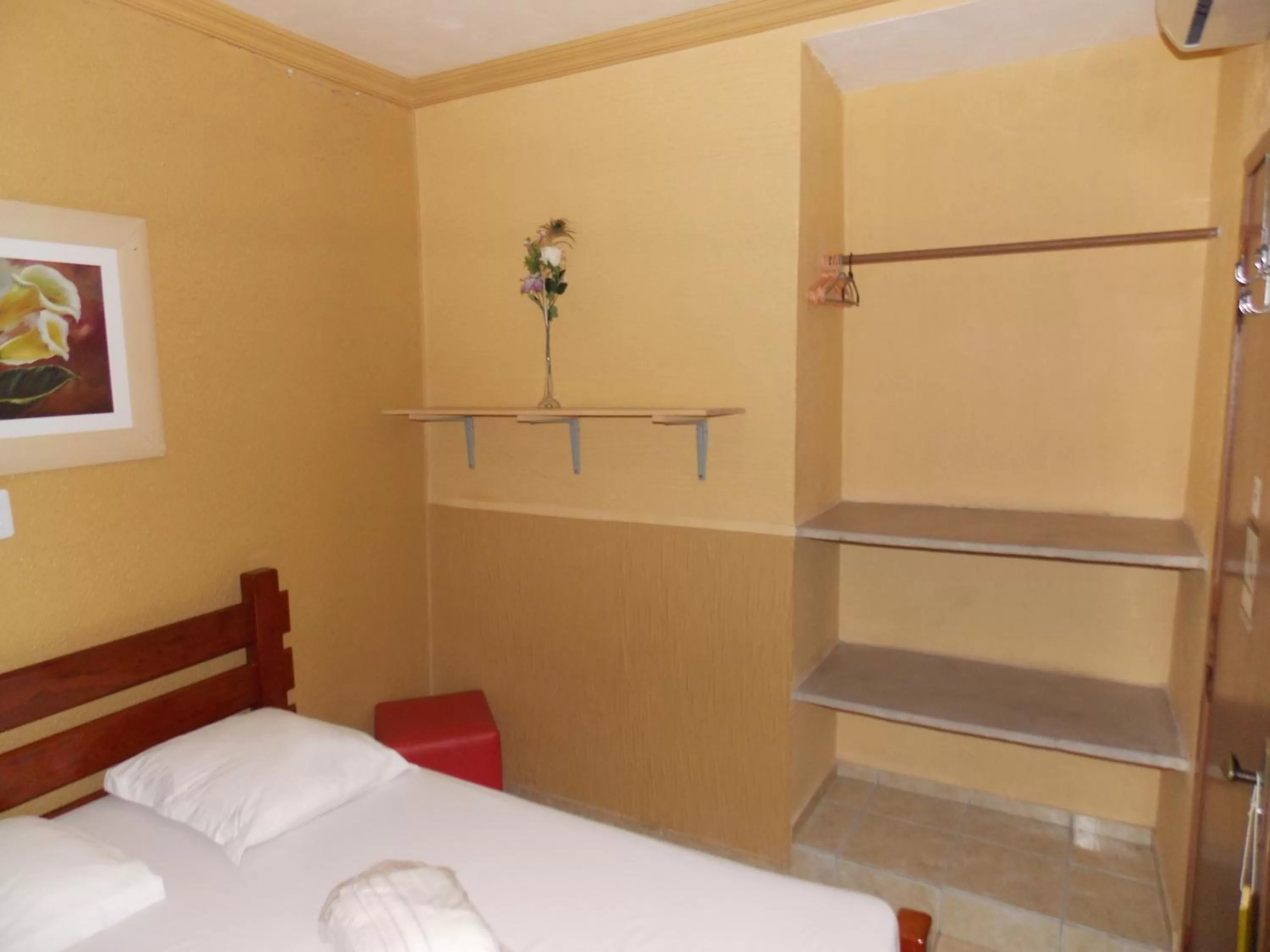 Bedroom, Bed in Léa Pousada