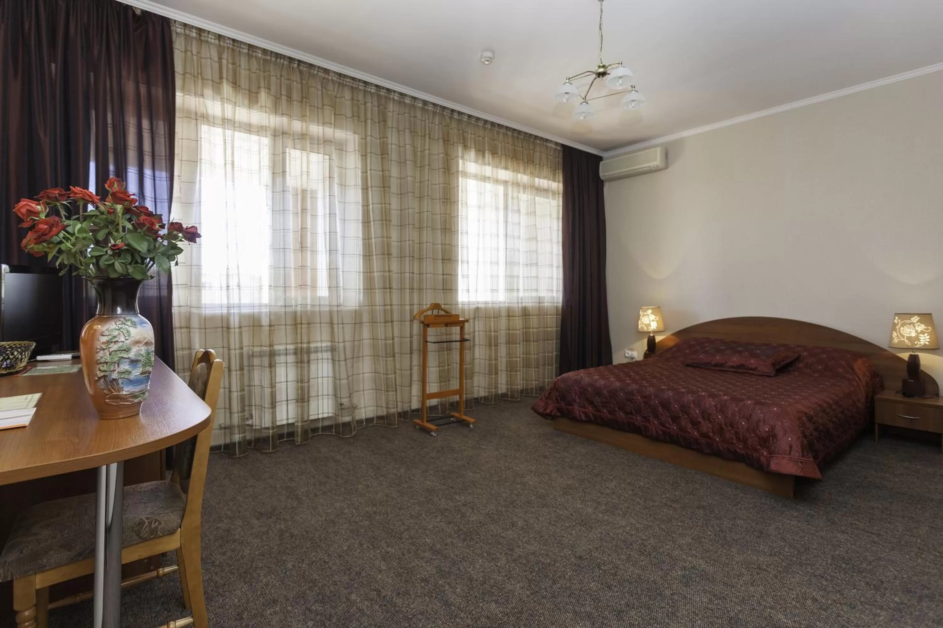 Bedroom in Rahat Hotel