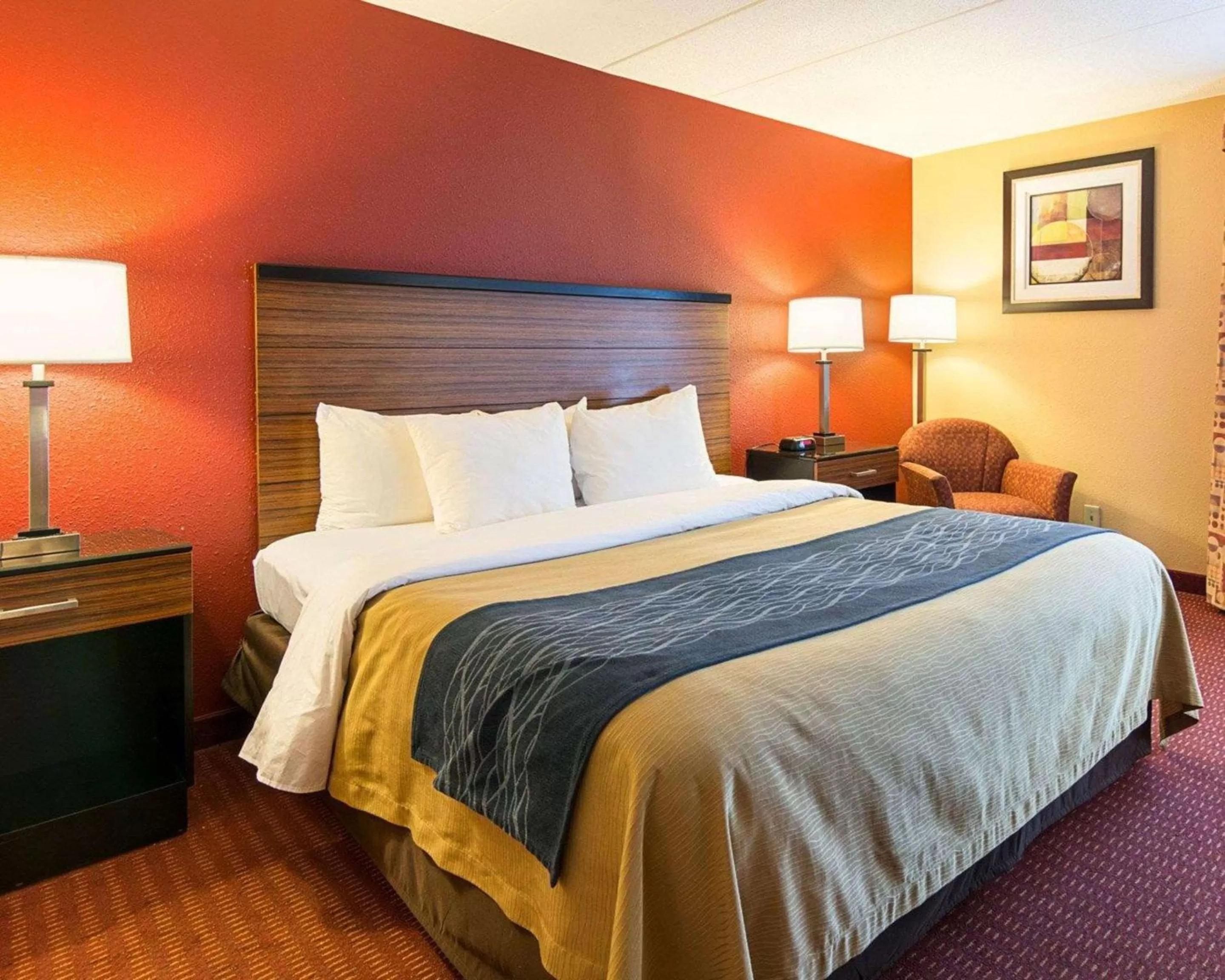 Photo of the whole room, Bed in Comfort Inn Oxon Hill - National Harbor