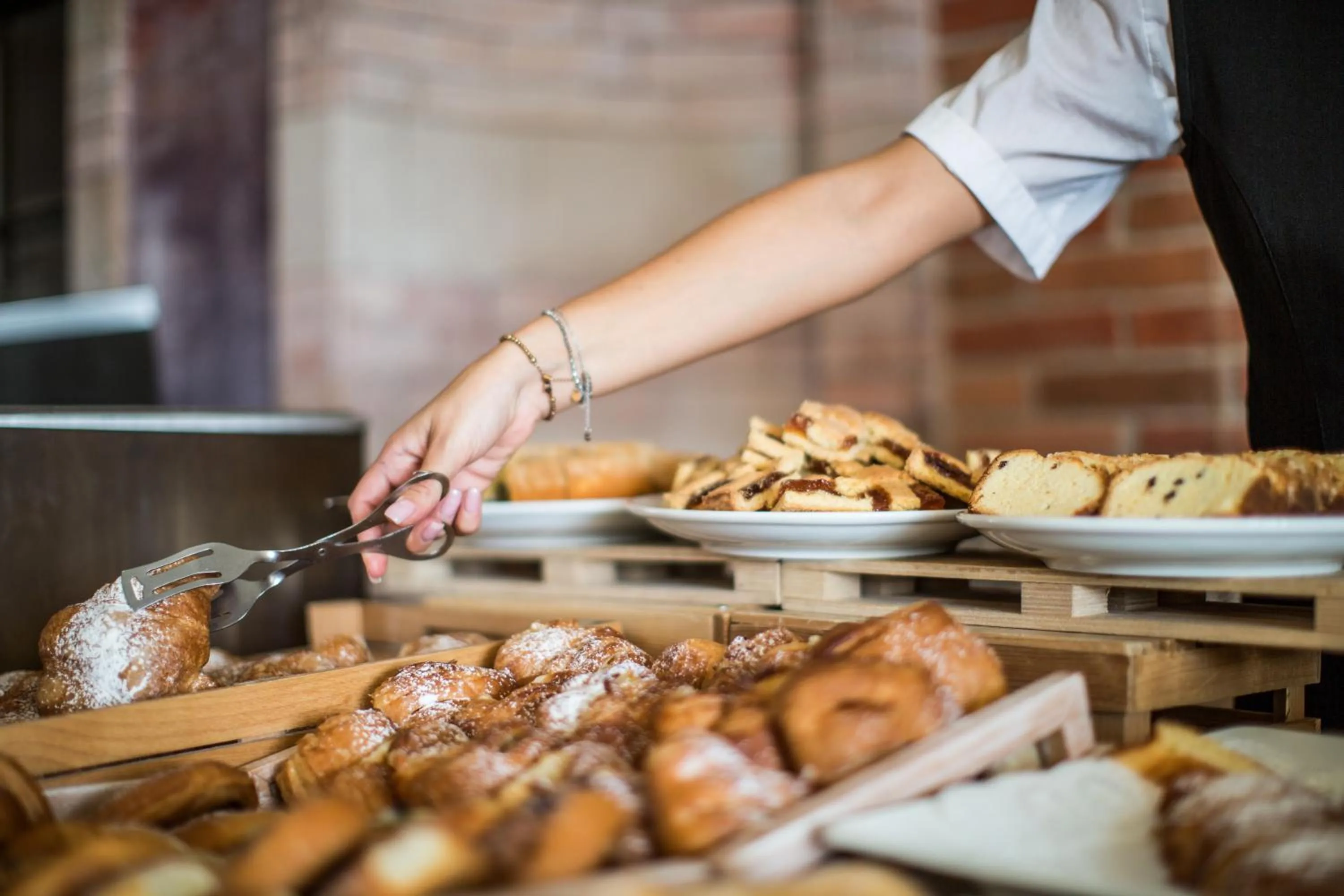 Breakfast in Hotel Scapolatiello