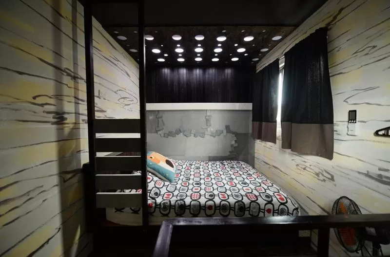 Bed in Sha Feng Lu Dian