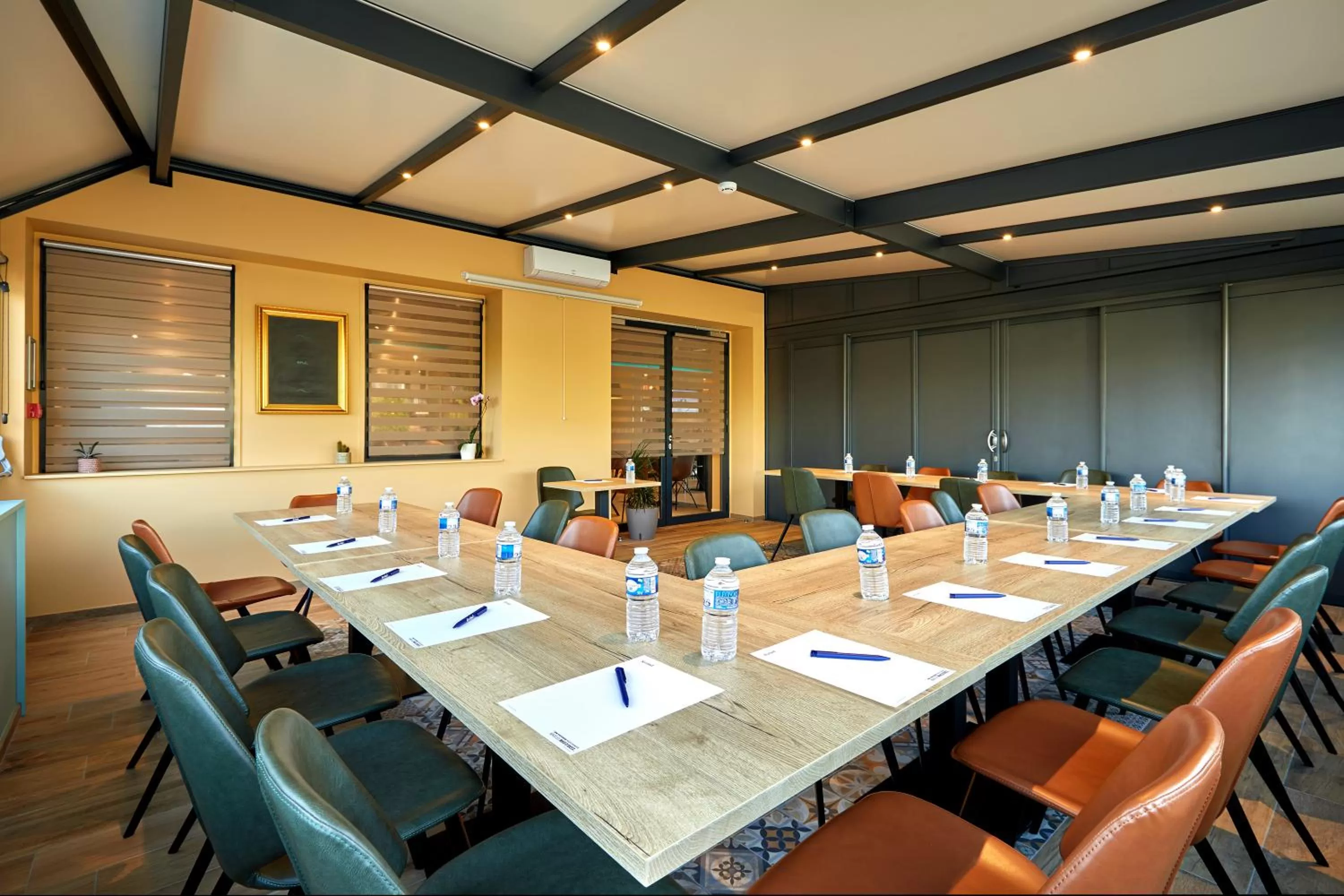 Business facilities in Kyriad La Roche Sur Yon