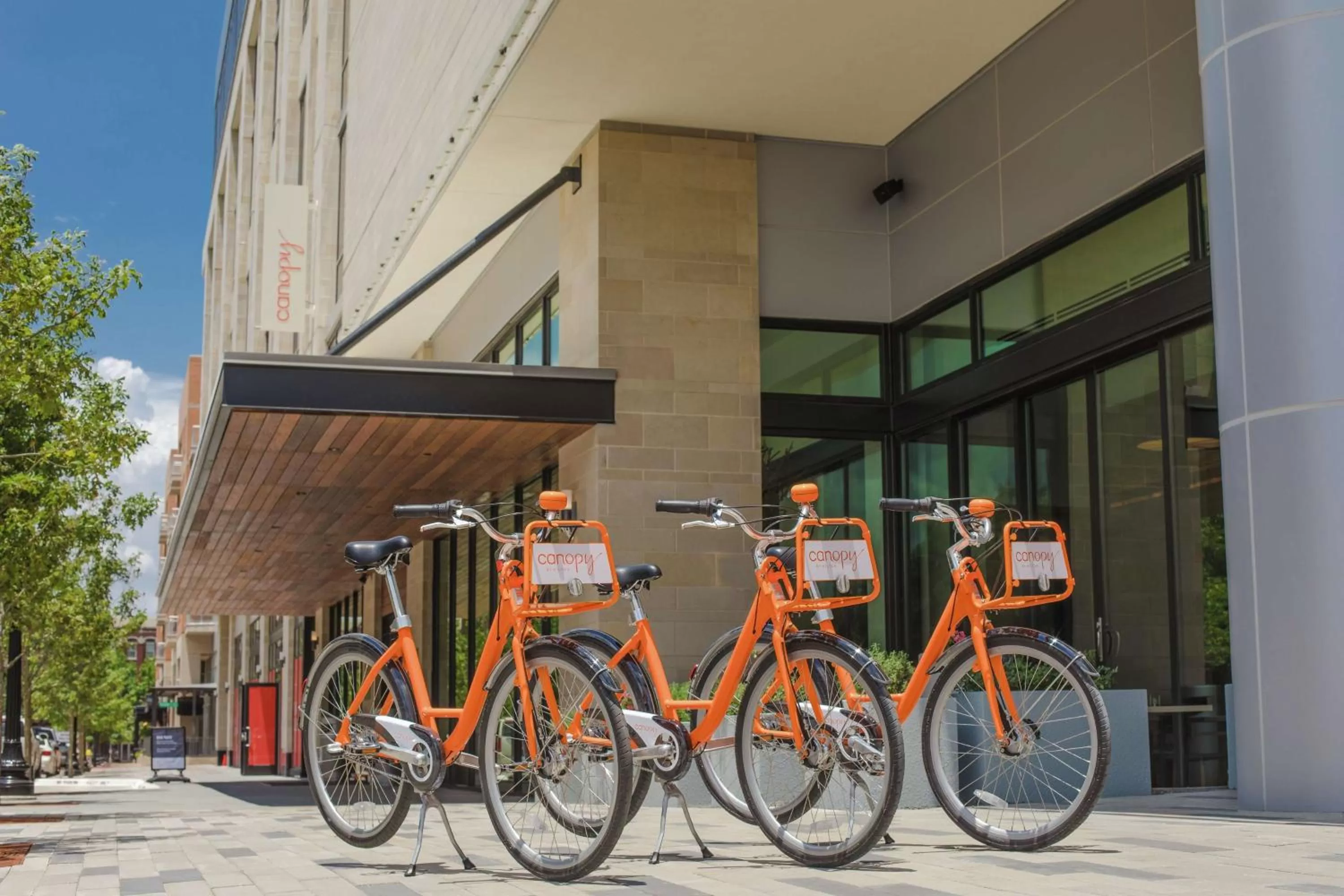 Property building in Canopy By Hilton Dallas Uptown