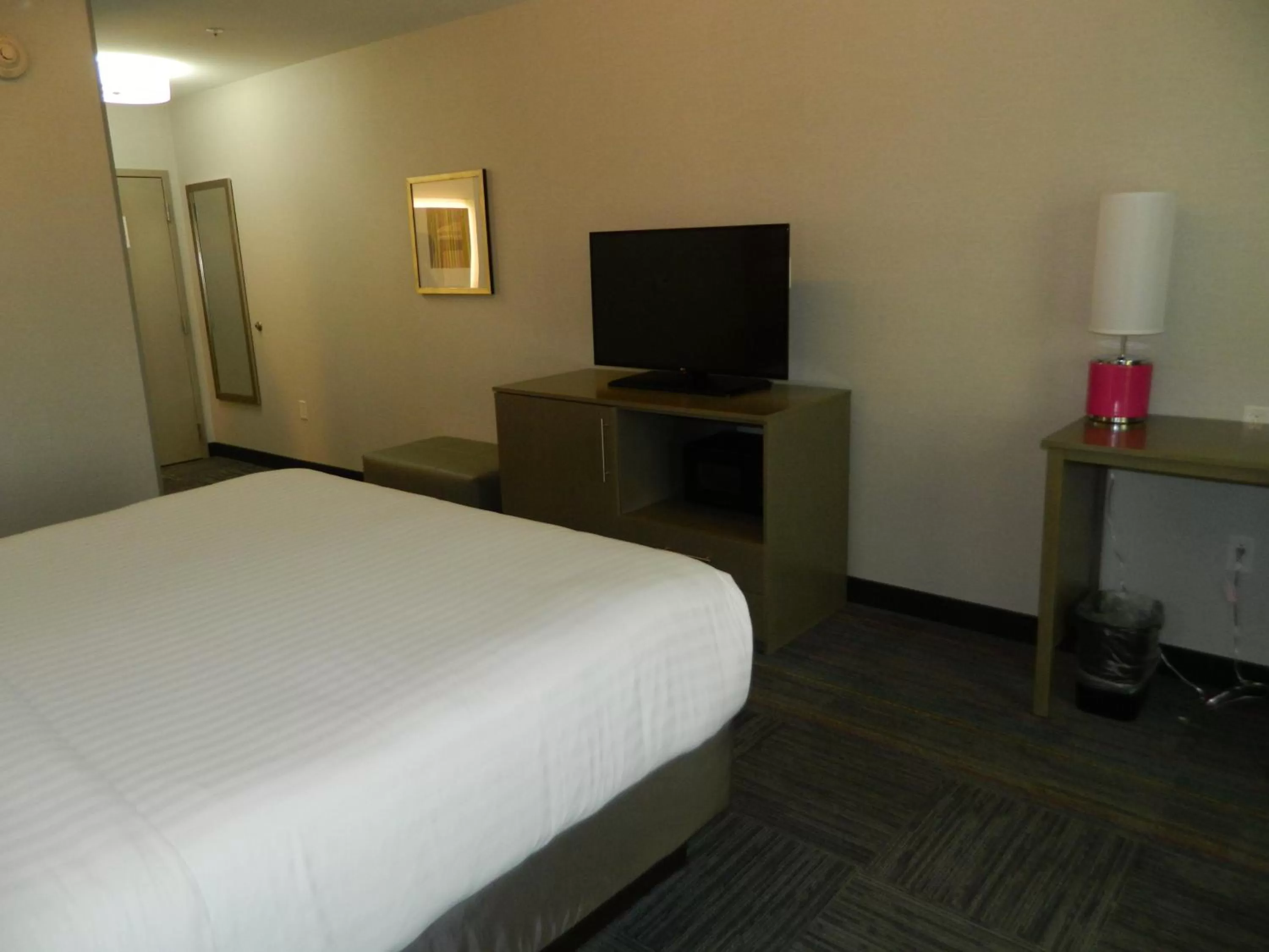 Holiday Inn Express & Suites Shippensburg by IHG